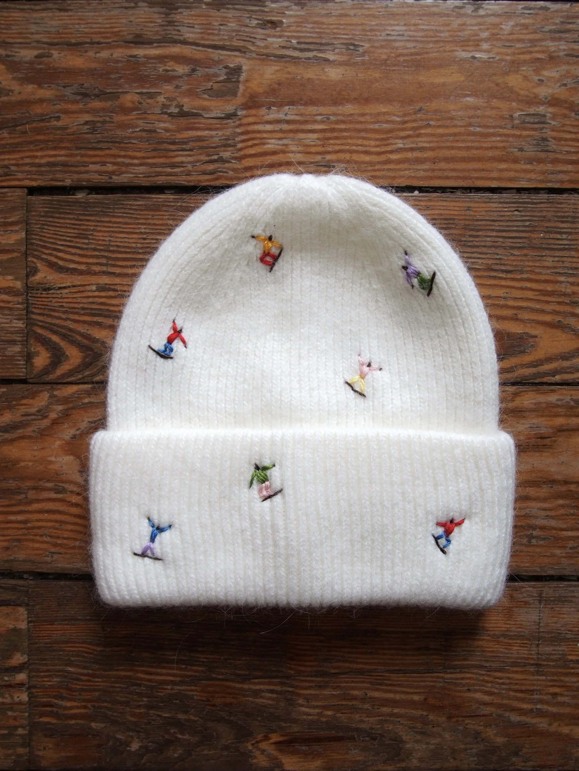 Bonnet snowboarders