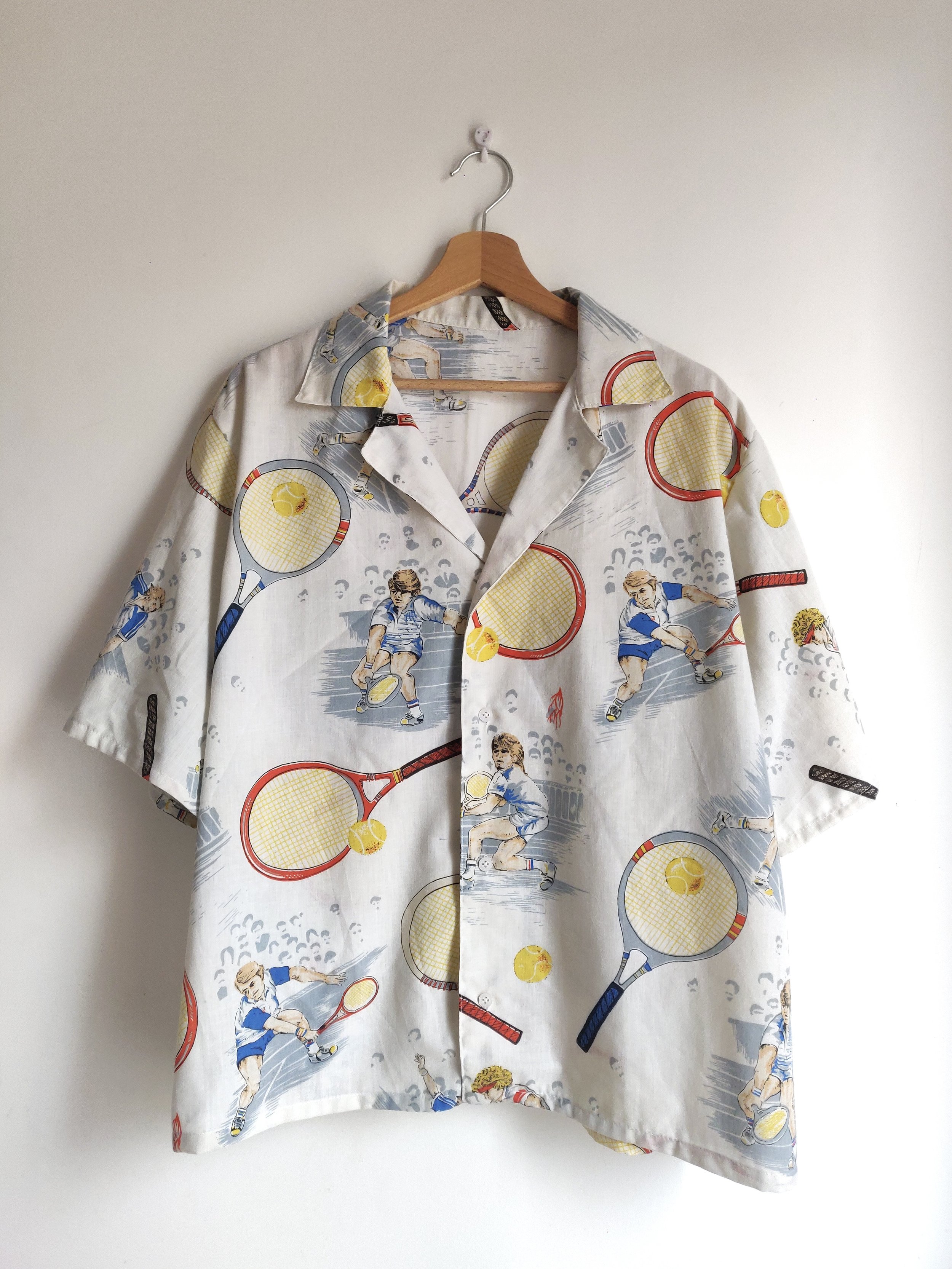 Chemise upcycling tennis