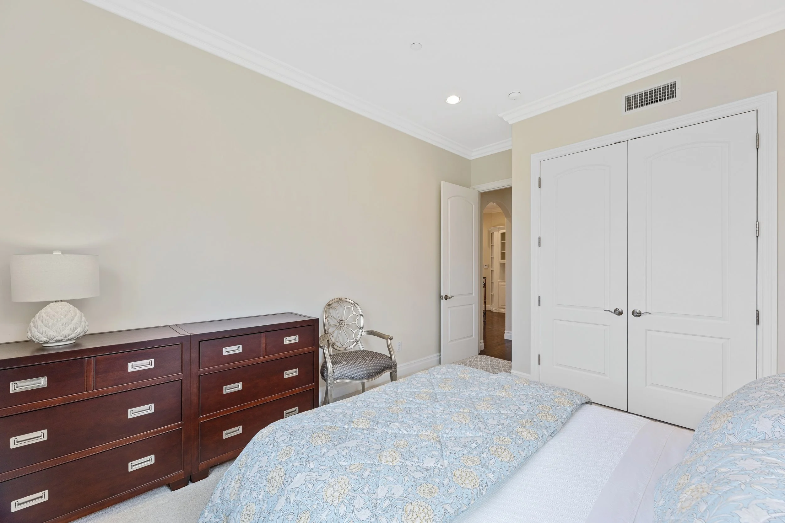 Interior Pro Images 2012 Robinson Street-76.jpg