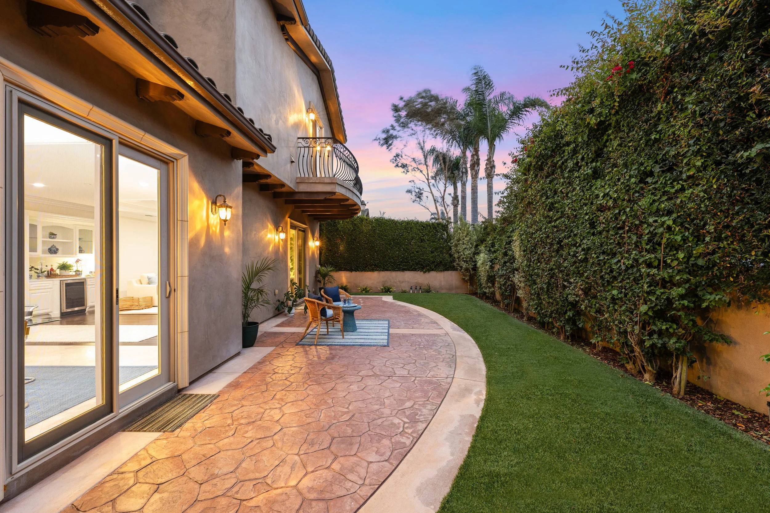 Copy of Interior Pro Images 2012 Robinson Street-141 copy.jpg