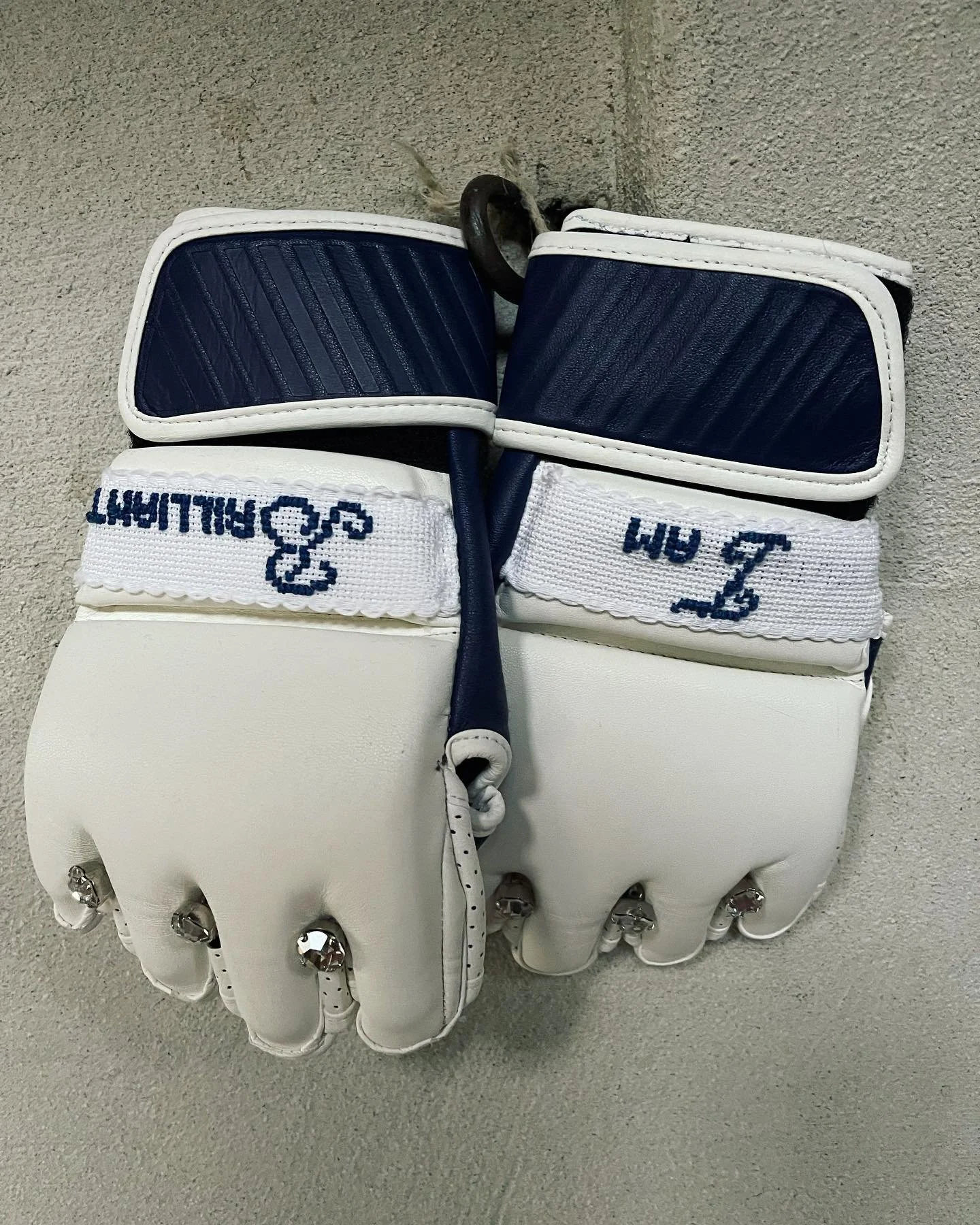 Ariane Lugeon &ldquo;I AM BRILLIANT&rdquo;2020.

price on request

Check out more of Ariane's work - link in bio -

#arianelugeon #NOGO #slang #cancelled #knitting #cardigan #cancelculture #thisaintartschool #thinkverylittle #ifyouleave #knittingaddi