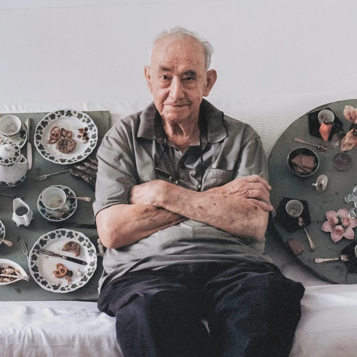 We are deeply saddened by the passing of Daniel Spoerri, an artist who transformed the ordinary into the extraordinary. His iconic &ldquo;snare-pictures,&rdquo; capturing the remnants of shared meals, explored the intersection of art, dining, and hum
