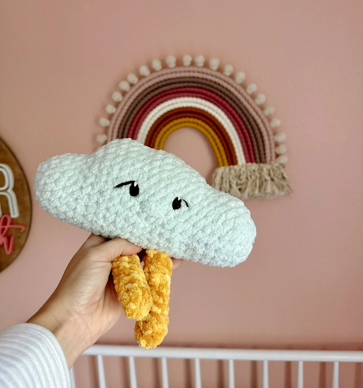 Happy cloud! ☁️ 

Hope this guy brightens someone&rsquo;s day! 

Trying to use up some big twist plush lately and thought mint needed to be a cloud! 

Pattern from @cozycrawleycorner
