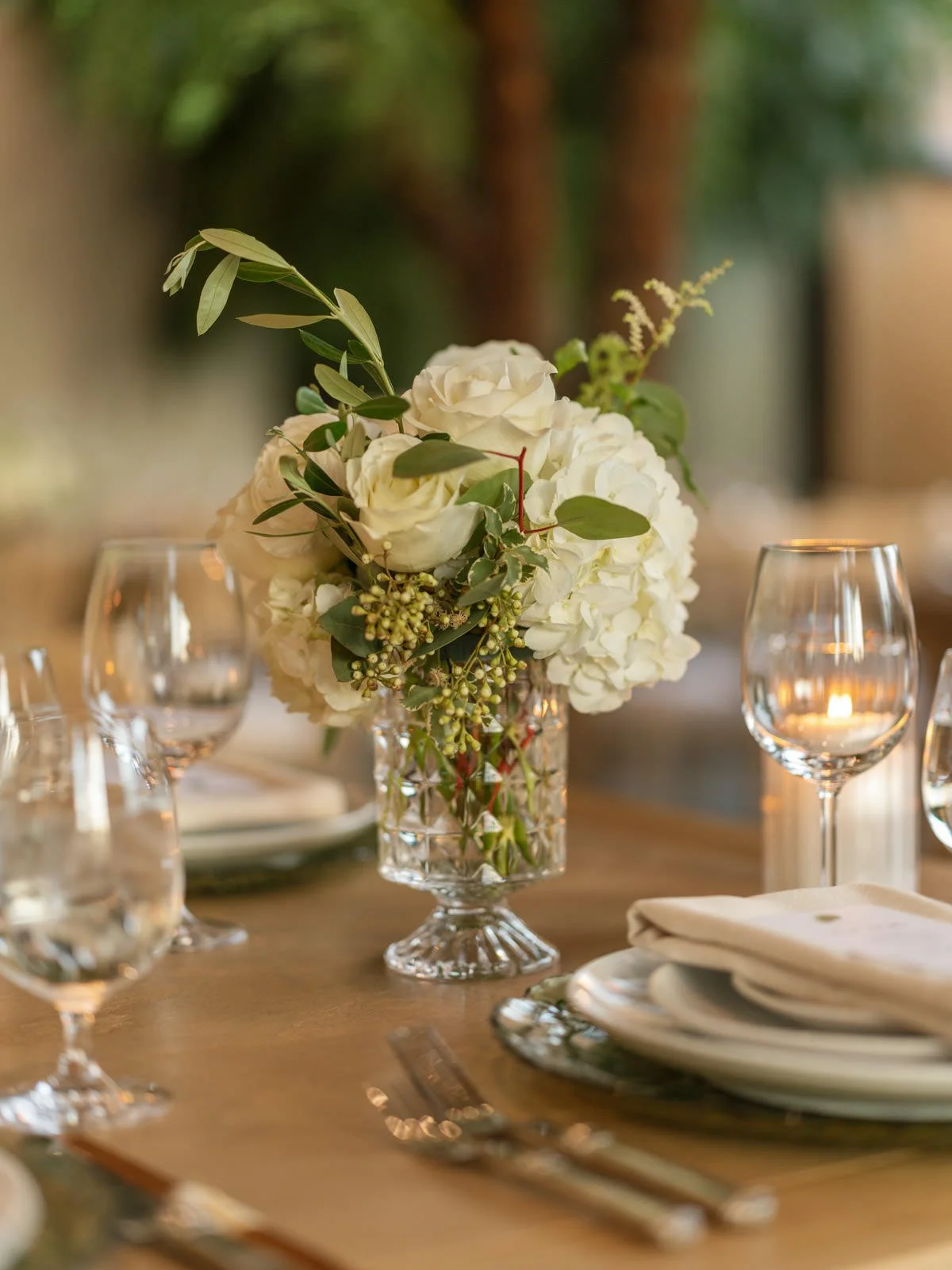 Wedding reception white floral arrangement at Cache Estate in Indio, CA, by Palm Springs wedding planner COJ Events