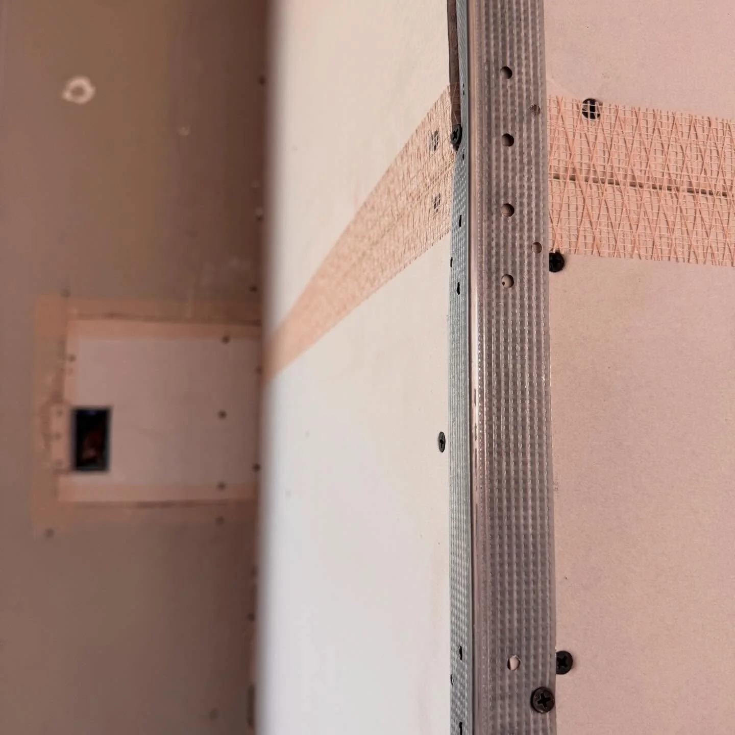 Introducing a close up of our newest venture on the schedule at Project Aster; Drywall Taping!

What does drywall taping do exactly? 
It focuses on 4 things:
- Structural Reinforcement (acts as rebar)
- Seamless Finish (smooths imperfections)
- Fire/
