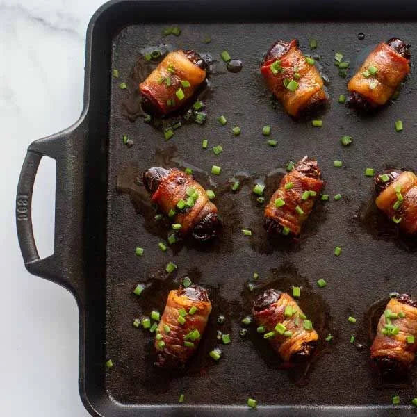 Bacon-Wrapped Dates with Sriracha Honey Drizzle