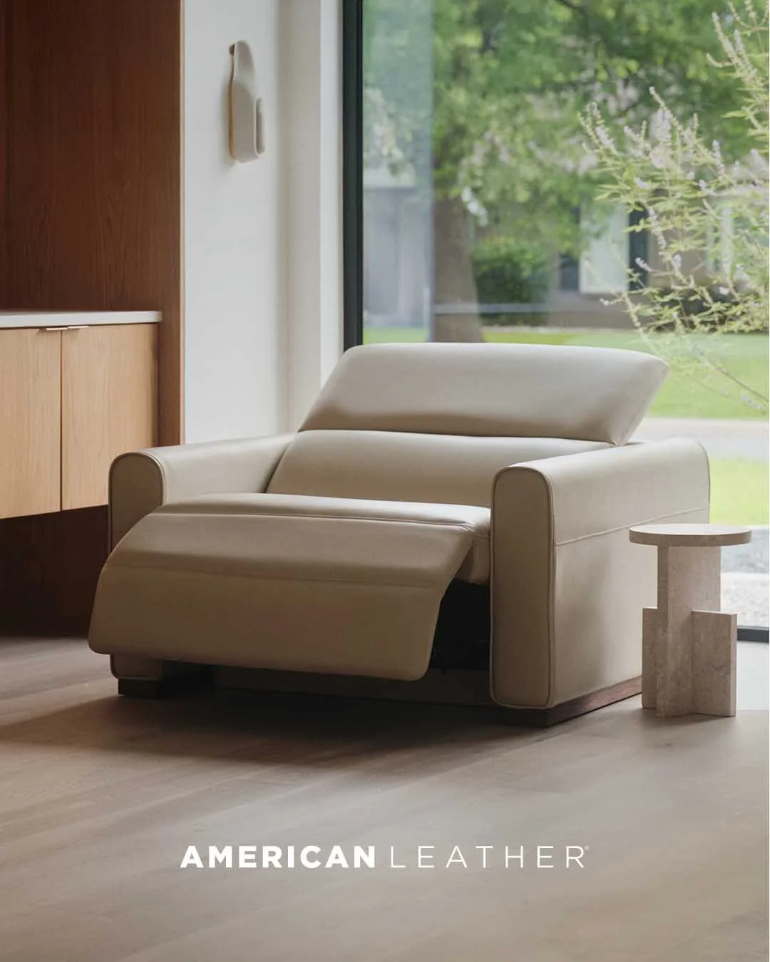 This is not your grandparents&rsquo; recliner.⁠
Meet American Leather Motion&mdash;modern, tailored, and 10% off &ndash; but only for a limited time. Sale ends TUESDAY. Come See us today.