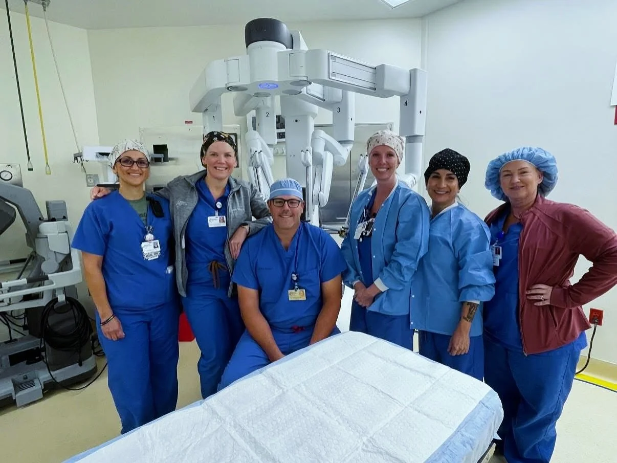 🎉 Congratulations to Dr. Aaron New on reaching an incredible milestone &mdash; 500 robotic-assisted surgical cases!

This accomplishment is a true testament to Dr. New&rsquo;s dedication and expertise, as well as to our exceptional anesthesia team, 