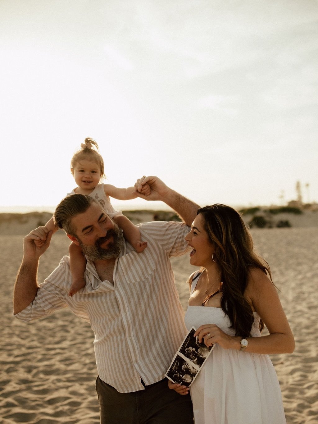 That escalated quickly 🙊

Baby announcement, maternity photos, Hotel Del Coronado, growing family, San Diego Mom, baby #2