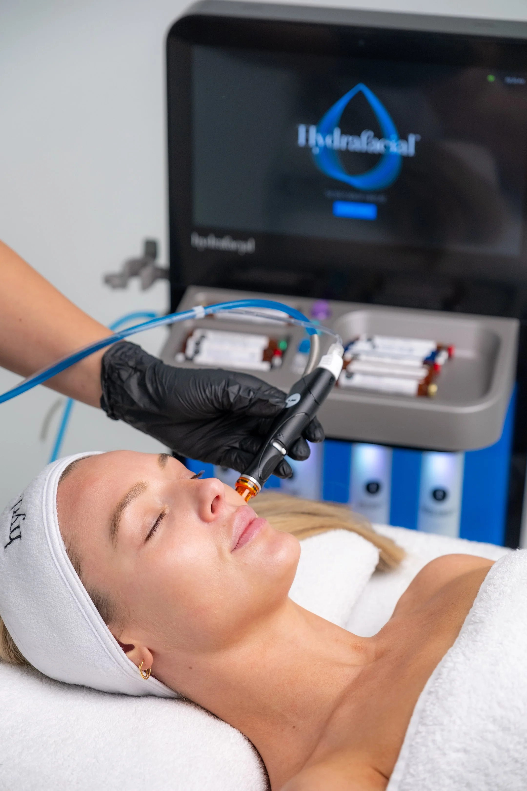 Hydrafacial