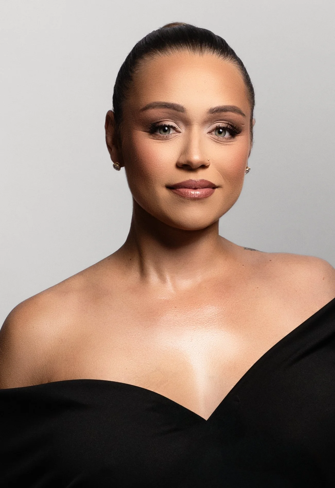 glam with foxy eye and nude lips