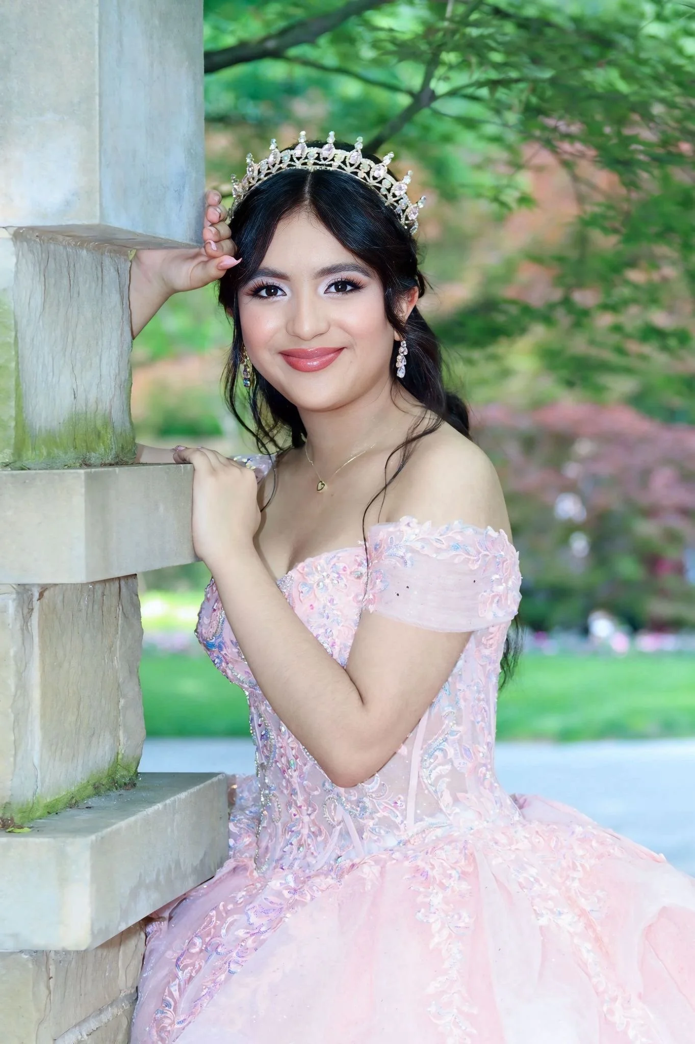 QUINCEAÑERAS