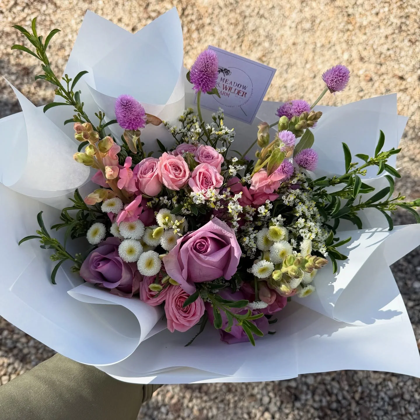 Have you seen our gorgeous selection of fresh blooms available this weekend @themalbon_bungendore ? 

Head on down to grab a bunch before they are gone. 

🌸 If you know you will need fresh flowers next week, we ask that you please place a pre-order 