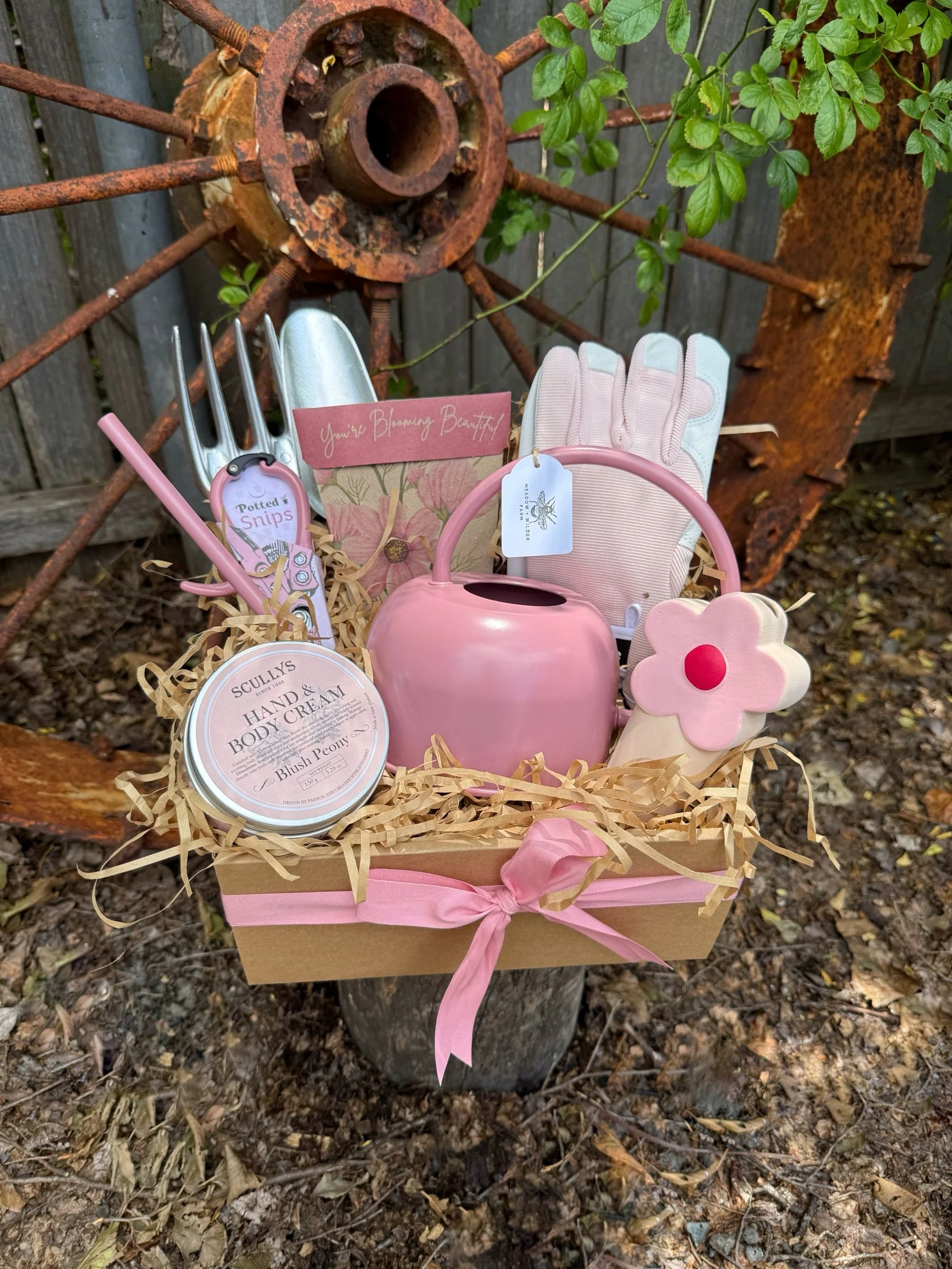 Grow + Glow - Garden Gift Hamper