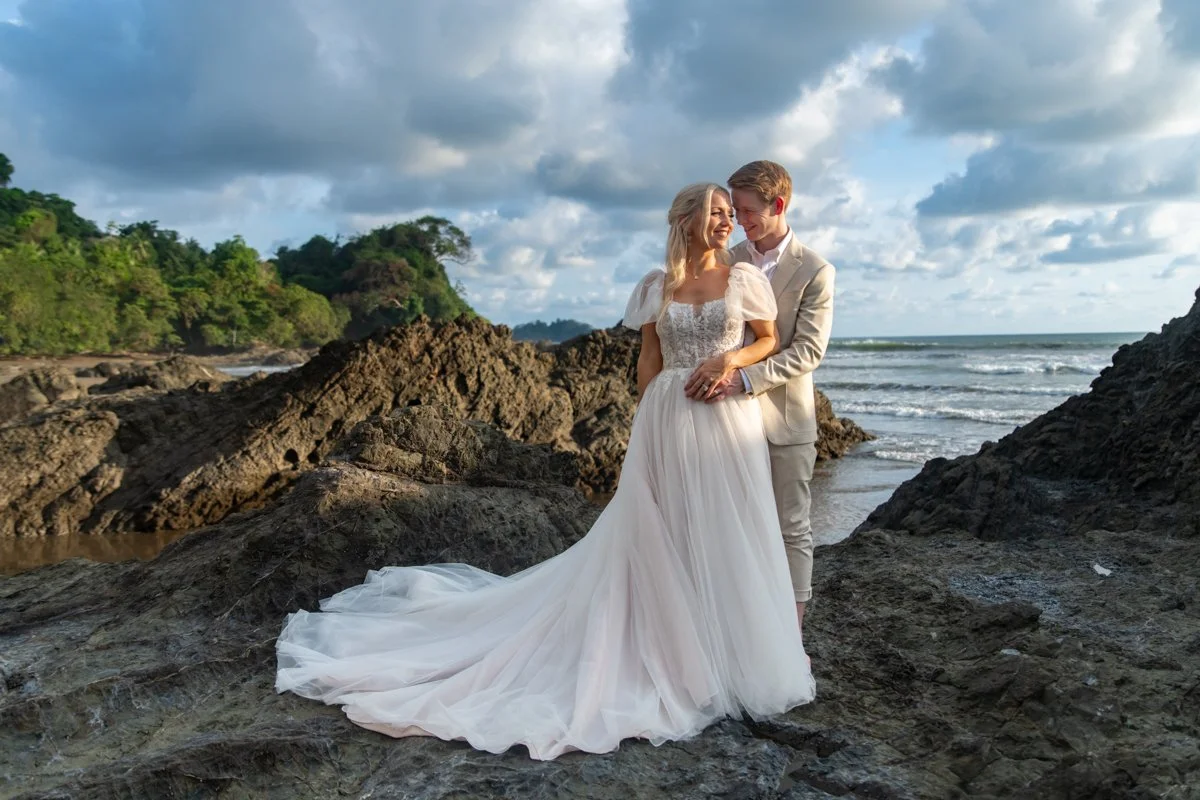 KateFlowersWeddingFlo2025_MiaYakelPhoto_191-Edit.jpg