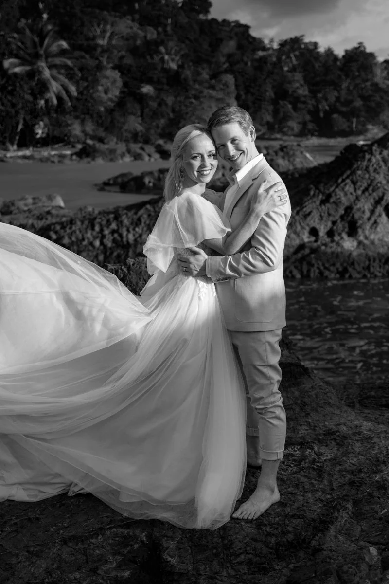 KateFlowersWeddingFlo2025_MiaYakelPhoto_202-Edit-2.jpg