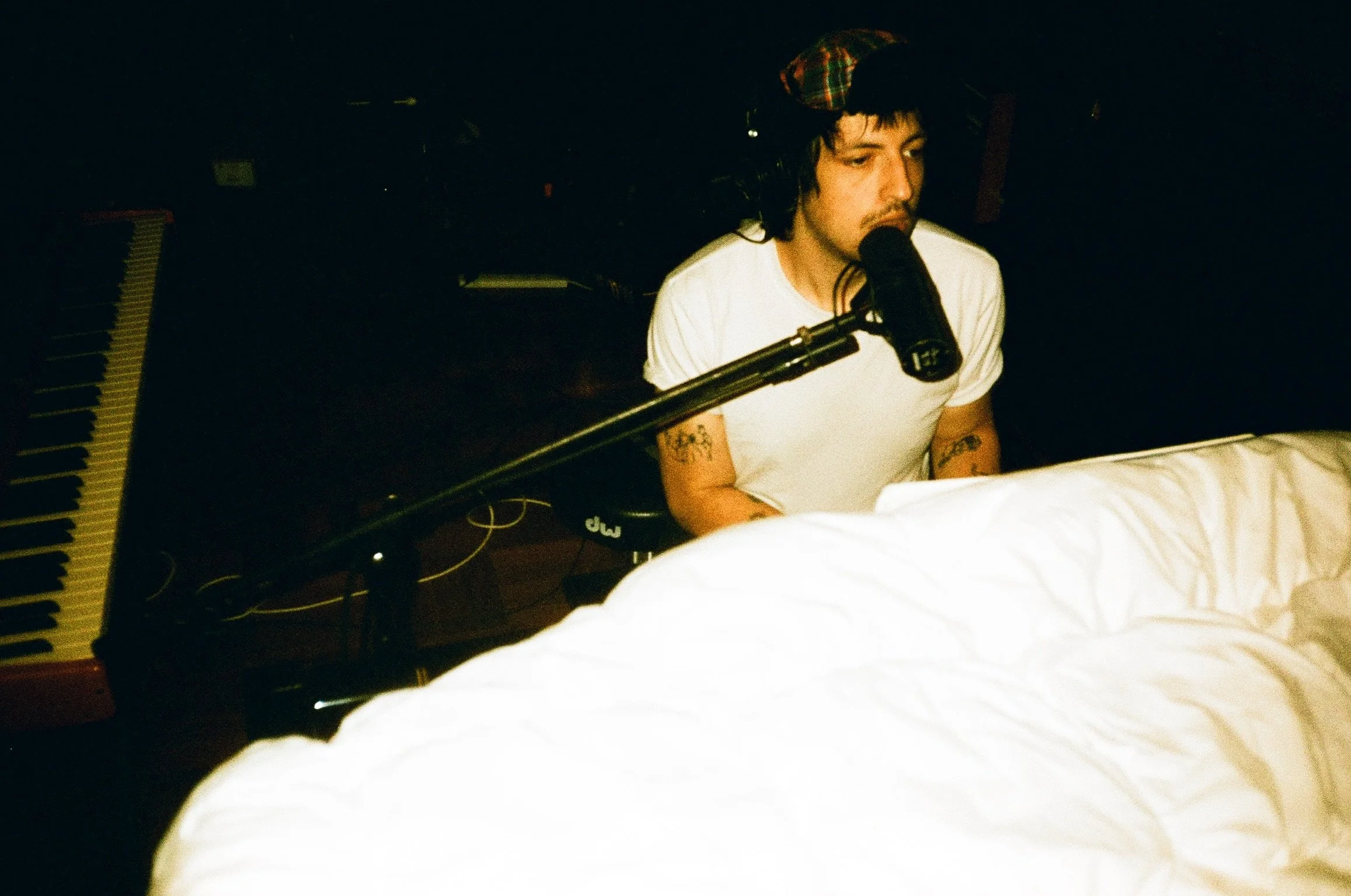 Clementine delivers honesty and joy on sophomore LP Again