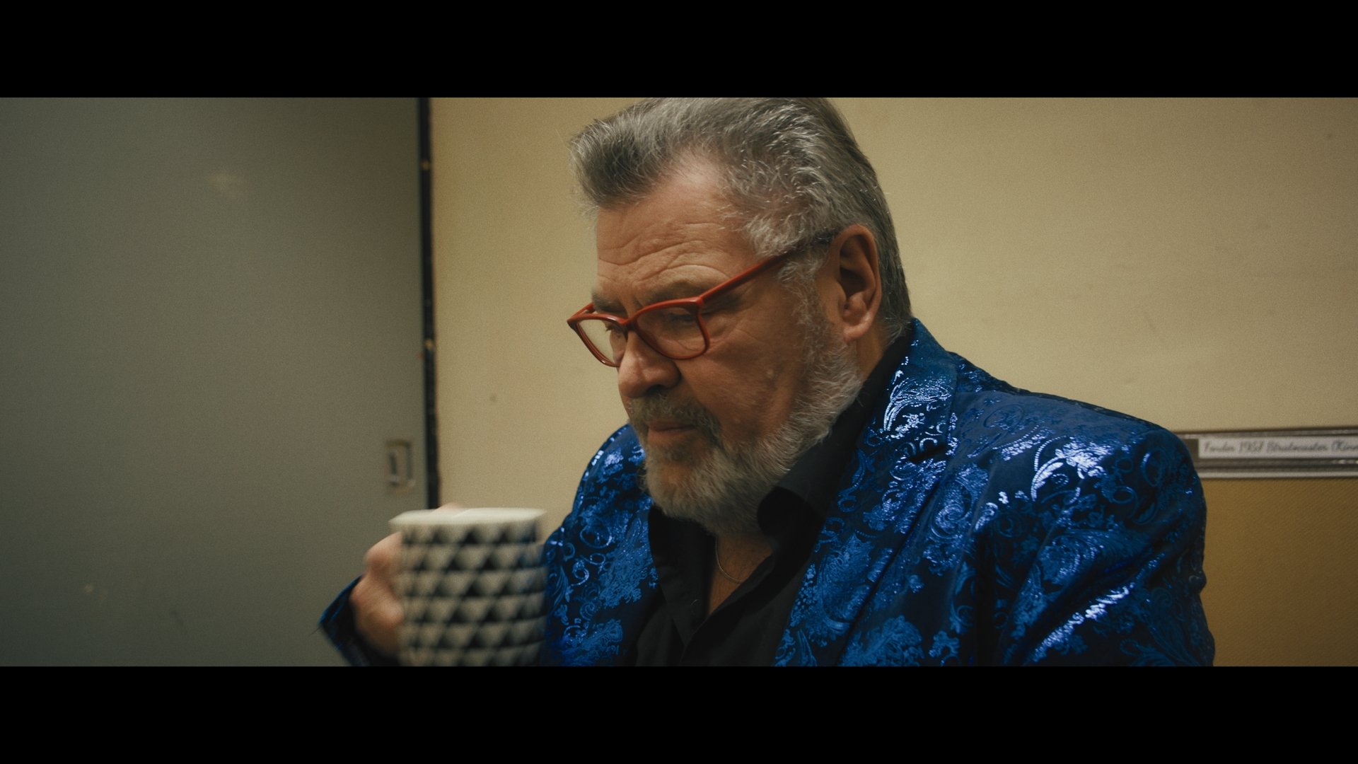 StillPushingPineapples_Still 2025-05-30 140049_2.732.1.jpg
