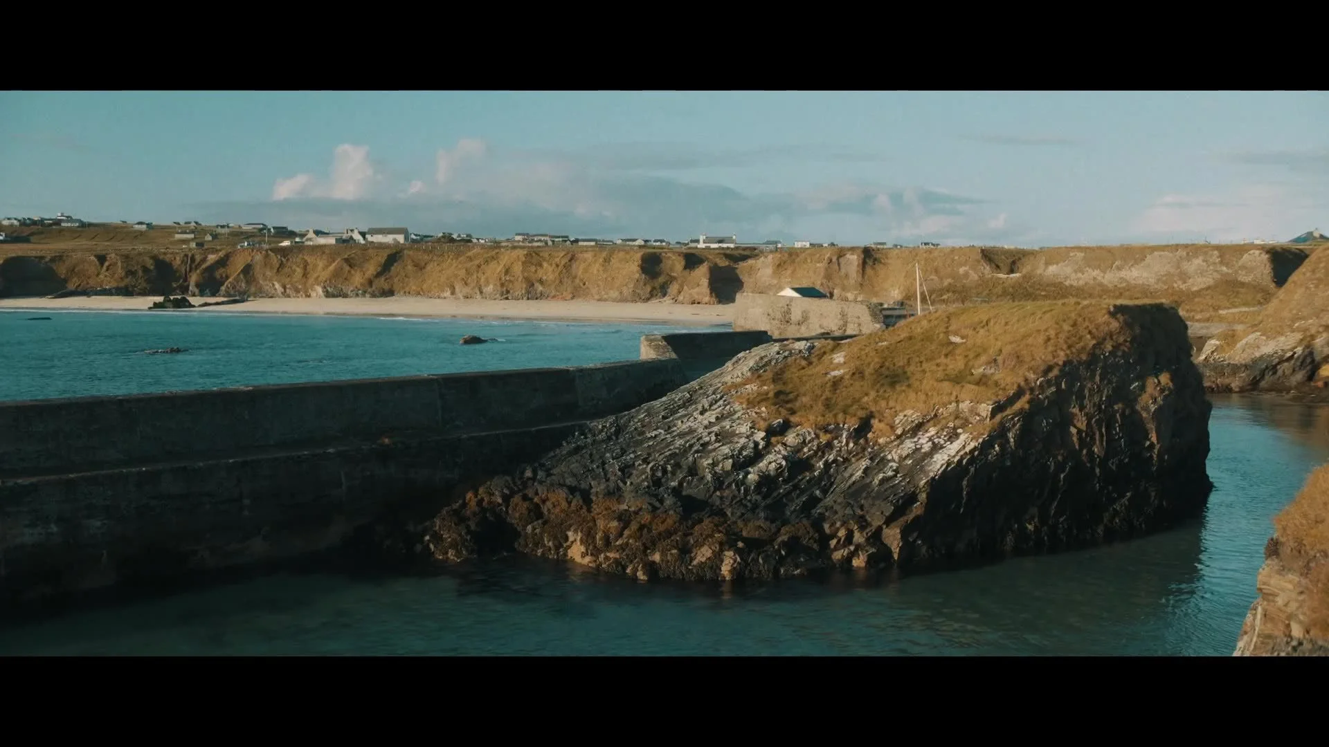 frame_913265.jpg