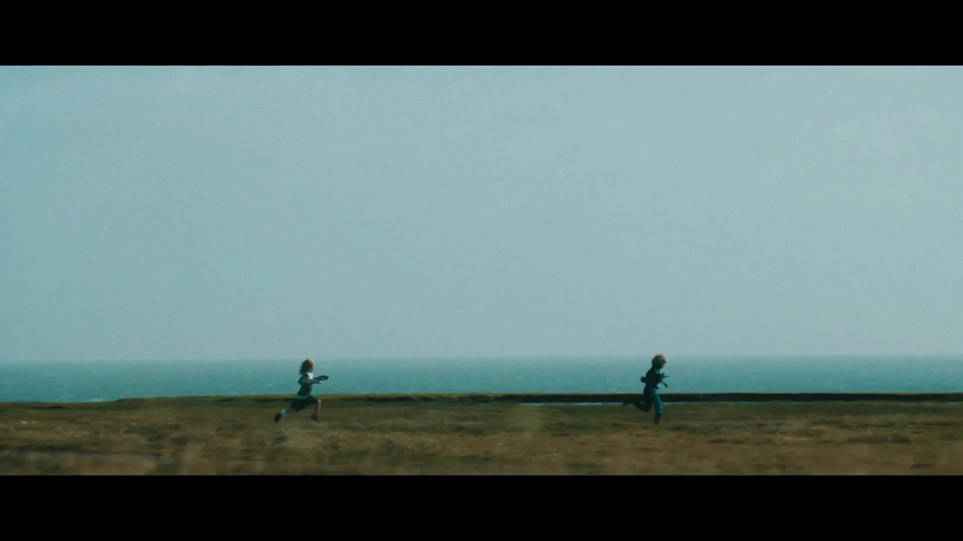 frame_905996.jpg
