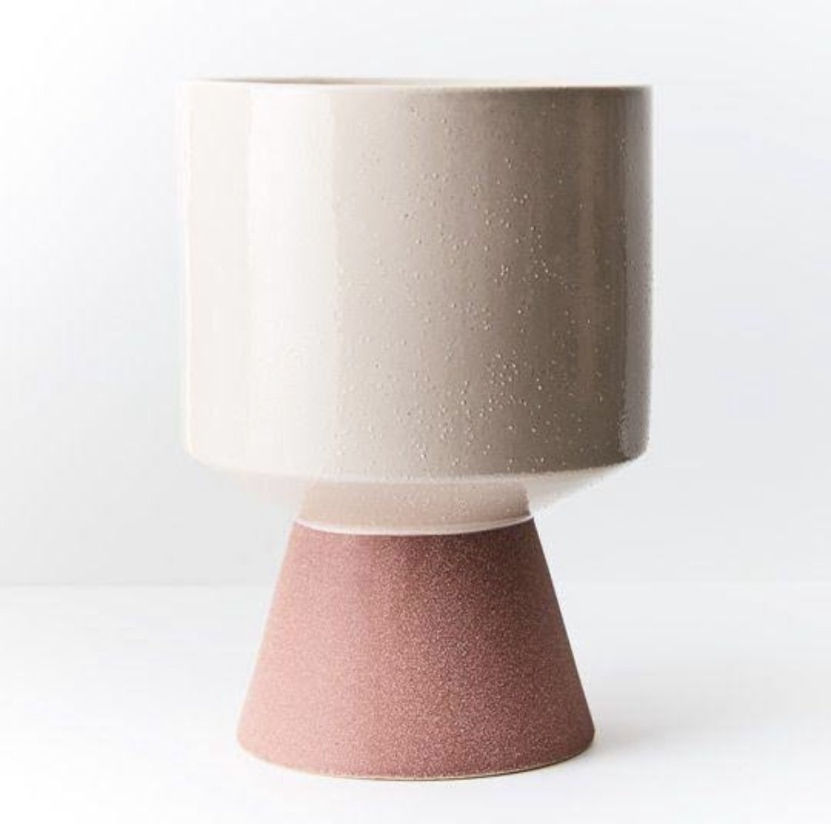 Palandro Planter Ivory