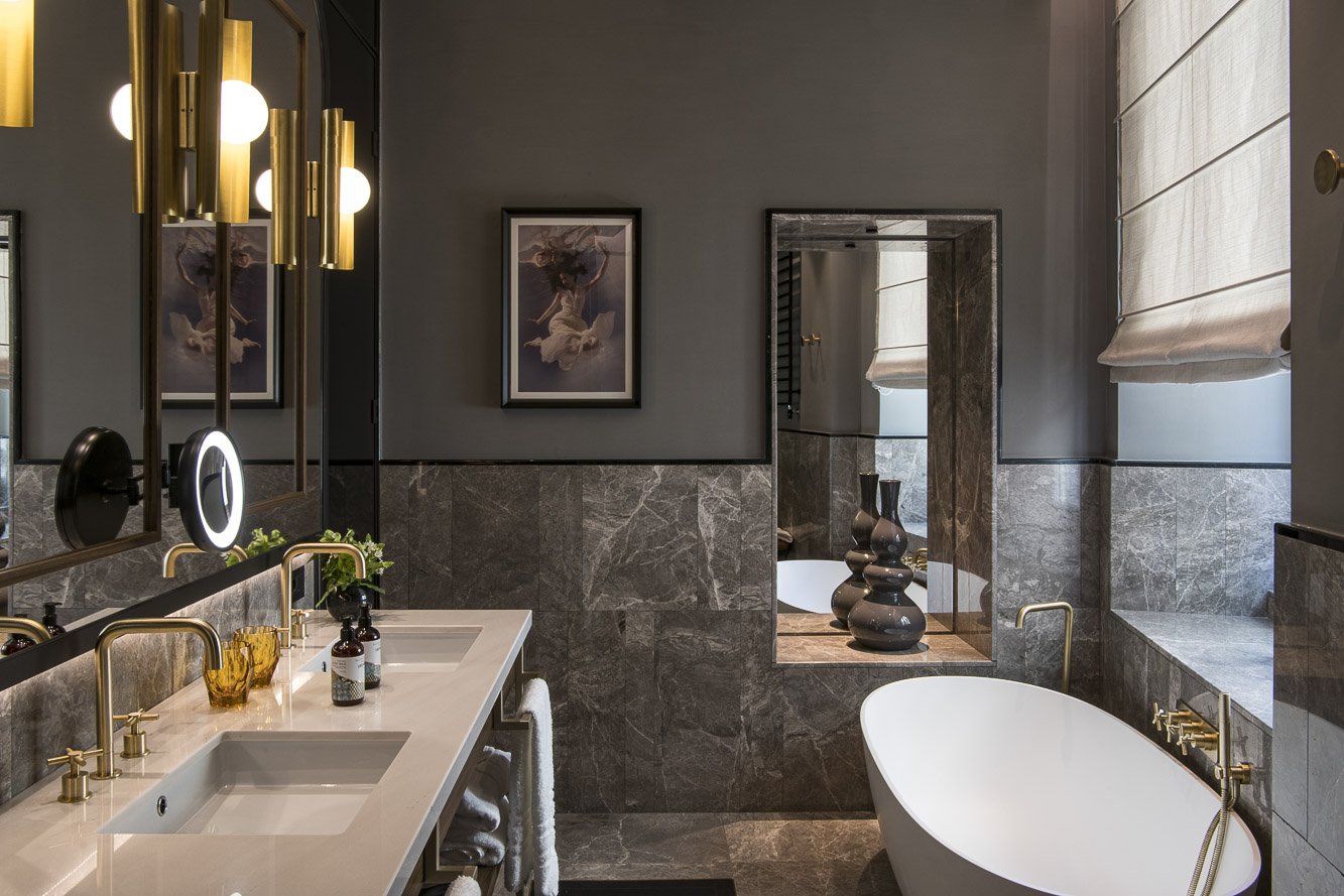 hotel via dell'umiltà bagno