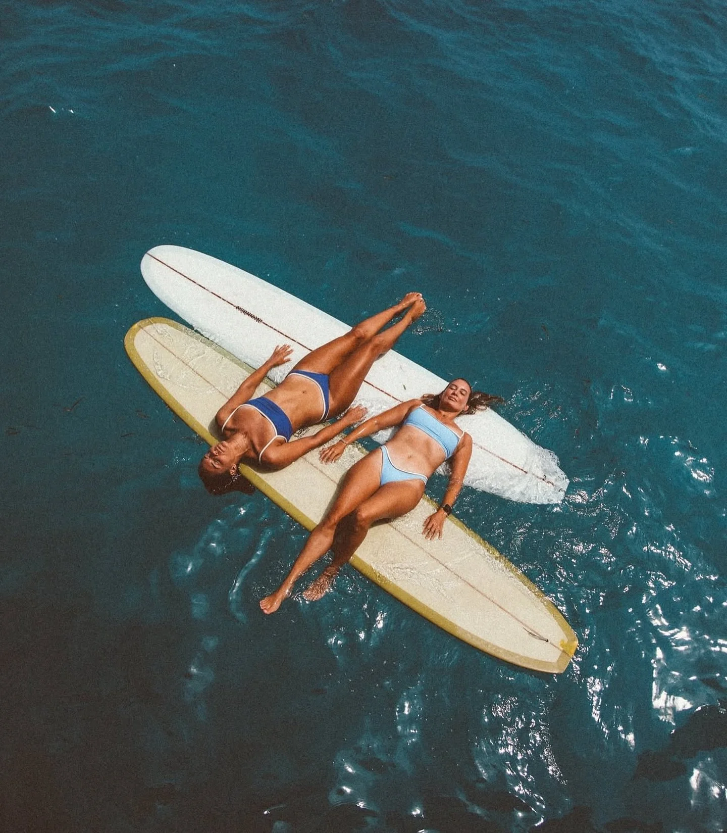 A girl squad is basically therapy, but with better snacks. π
πΌπ‍βοΈ
@lotta_and_the_waves @gabybaquerizoc