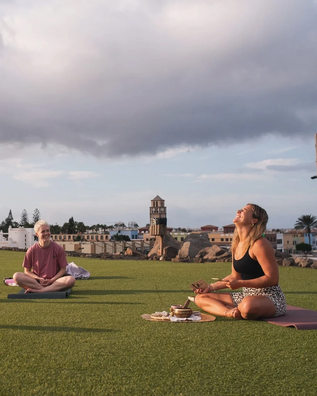 After surf, we moved slow.
Hips, shoulders, salt in the hair.
Yoga with Steffi is a therapy with a view💫

🧘&zwj;♀️@the_staywild.moonchild
📸 @surfacesphotography 

Join us 💜

15 - 22 Nov - last 2 places
6 - 13 Dec - last 3 places
2026 dates open

