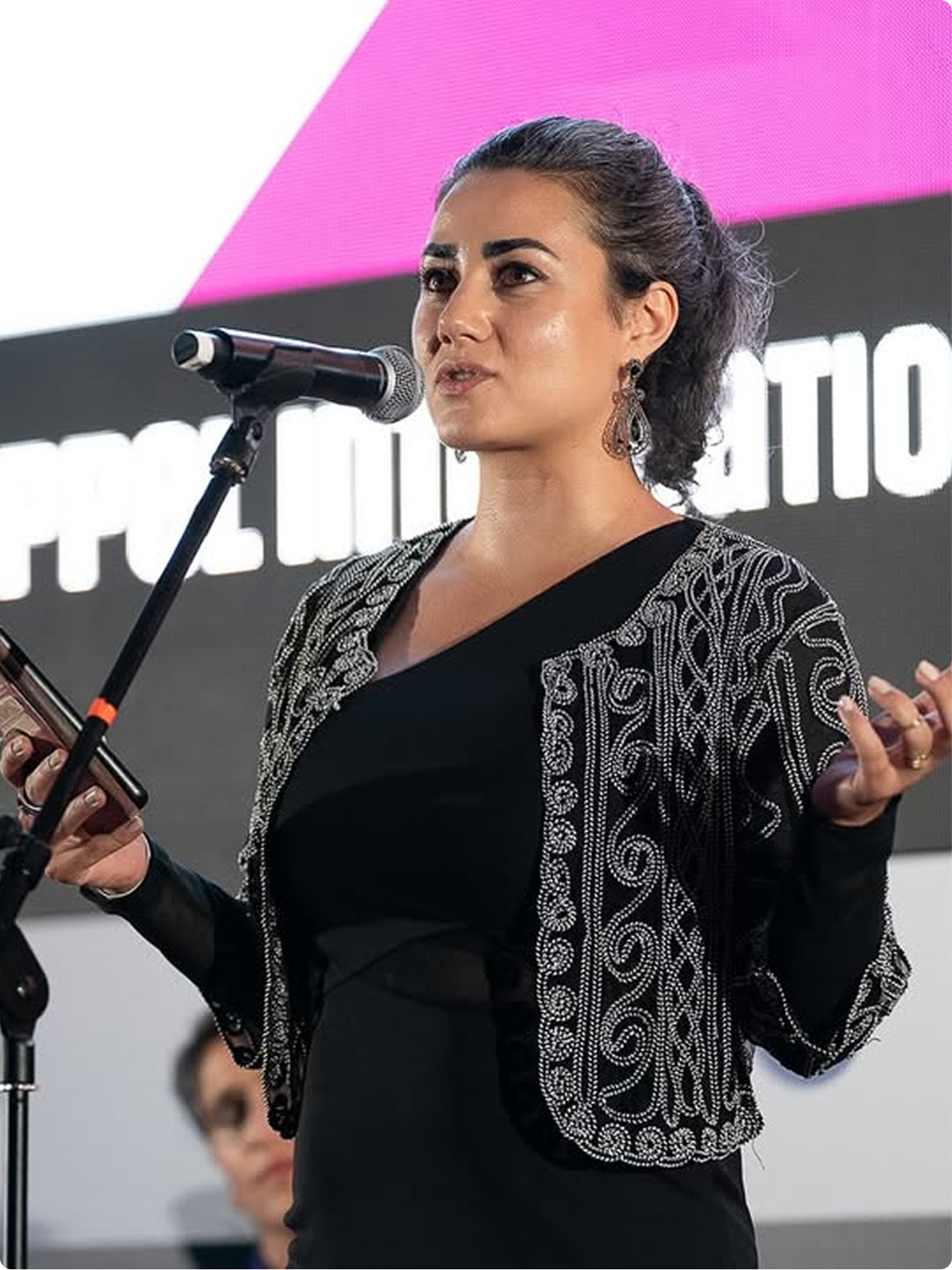 Discours de Aïda Tavakoli au Forum des Femmes pour la Paix