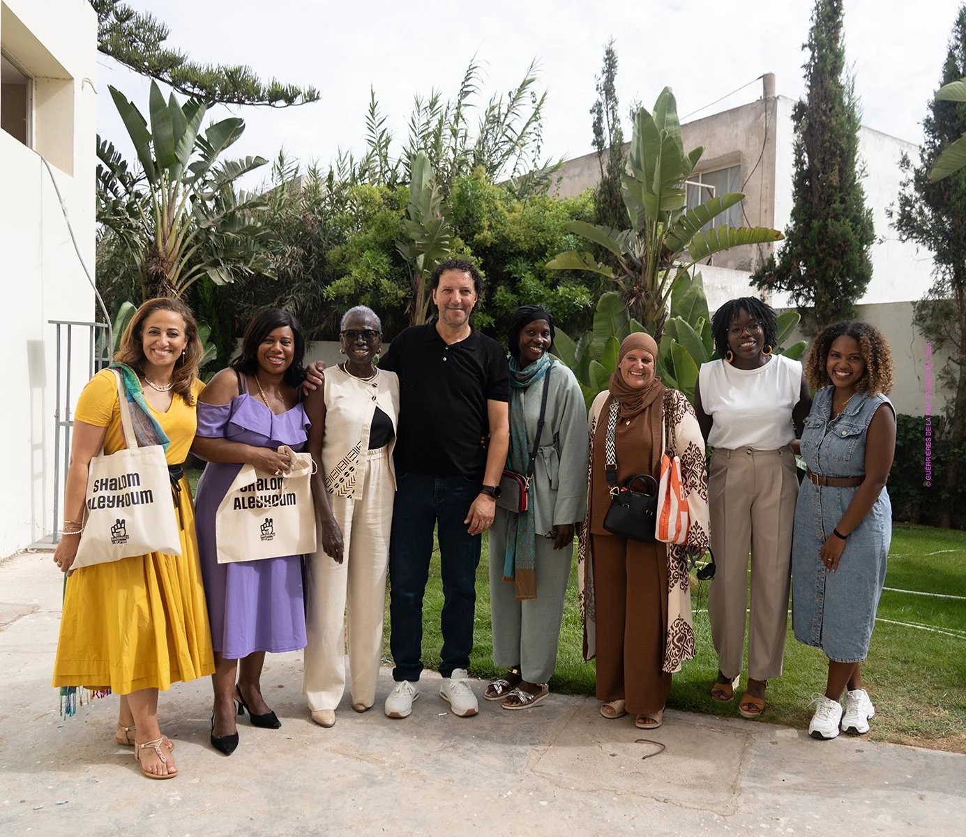 Militants et intervenants du Forum des Femmes pour la Paix