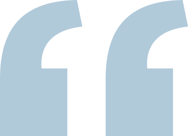 guillemet ouvert bleu