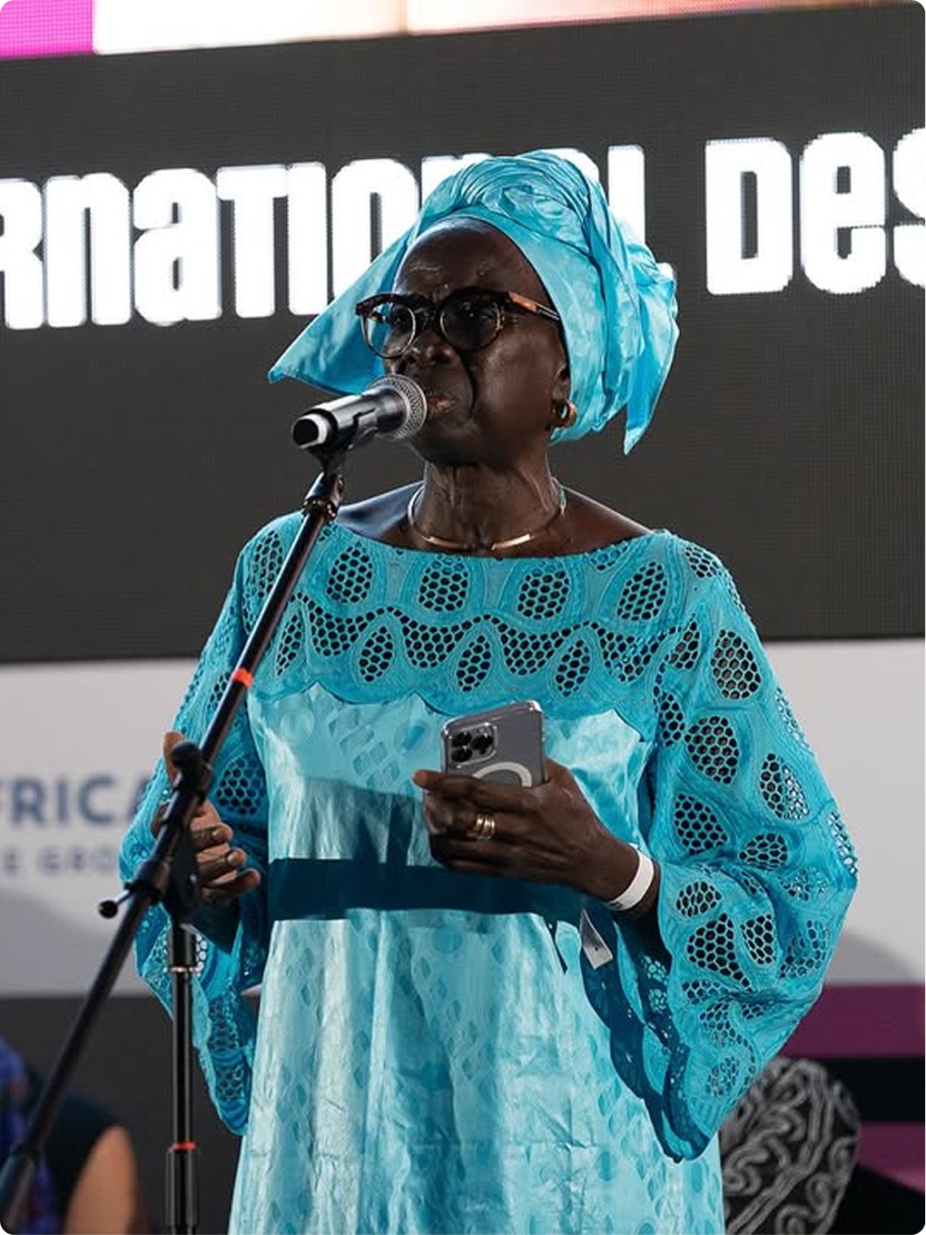 Discours de Ken Bugul au Forum des Femmes pour la Paix