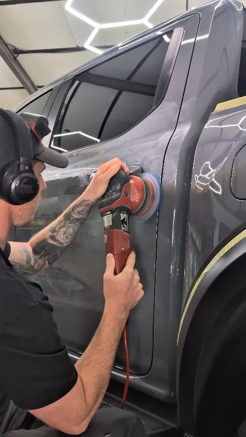 New car coating, it's more than just slapping on a product !
After years of experience I can guarantee you that your brand new car could look better, and in return be decontaminated properly so any coating applied actually adheres for the years to c