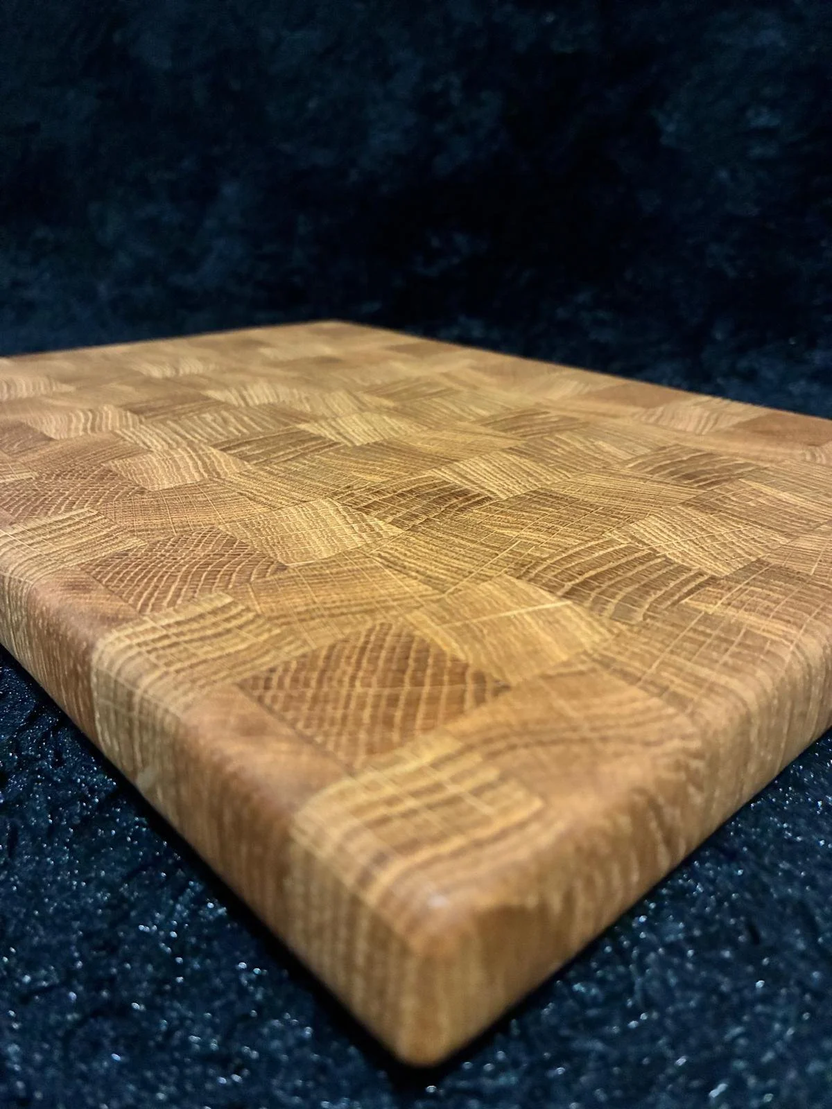 Solid Oak End Grain Board 2.jpeg