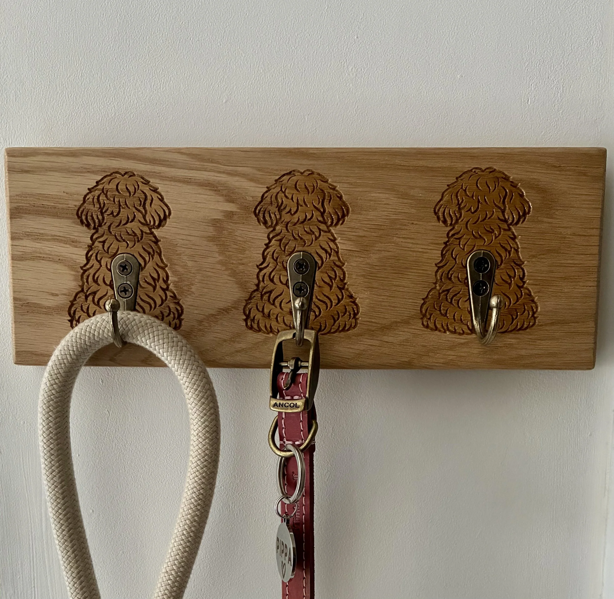 "Pippa & Friends" Solid Oak Pet Leash Hooks