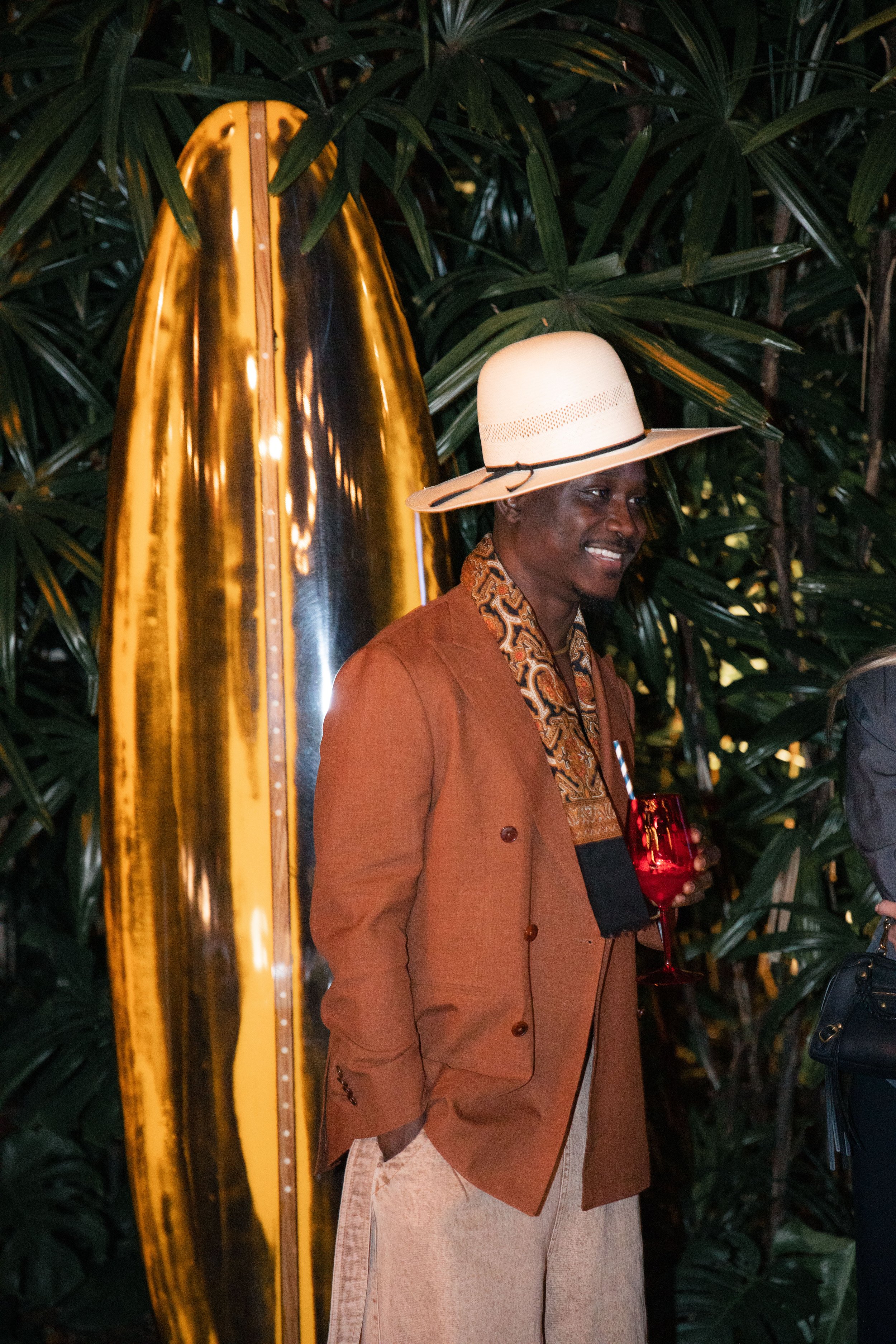 dapper lou-Lougé.jpeg