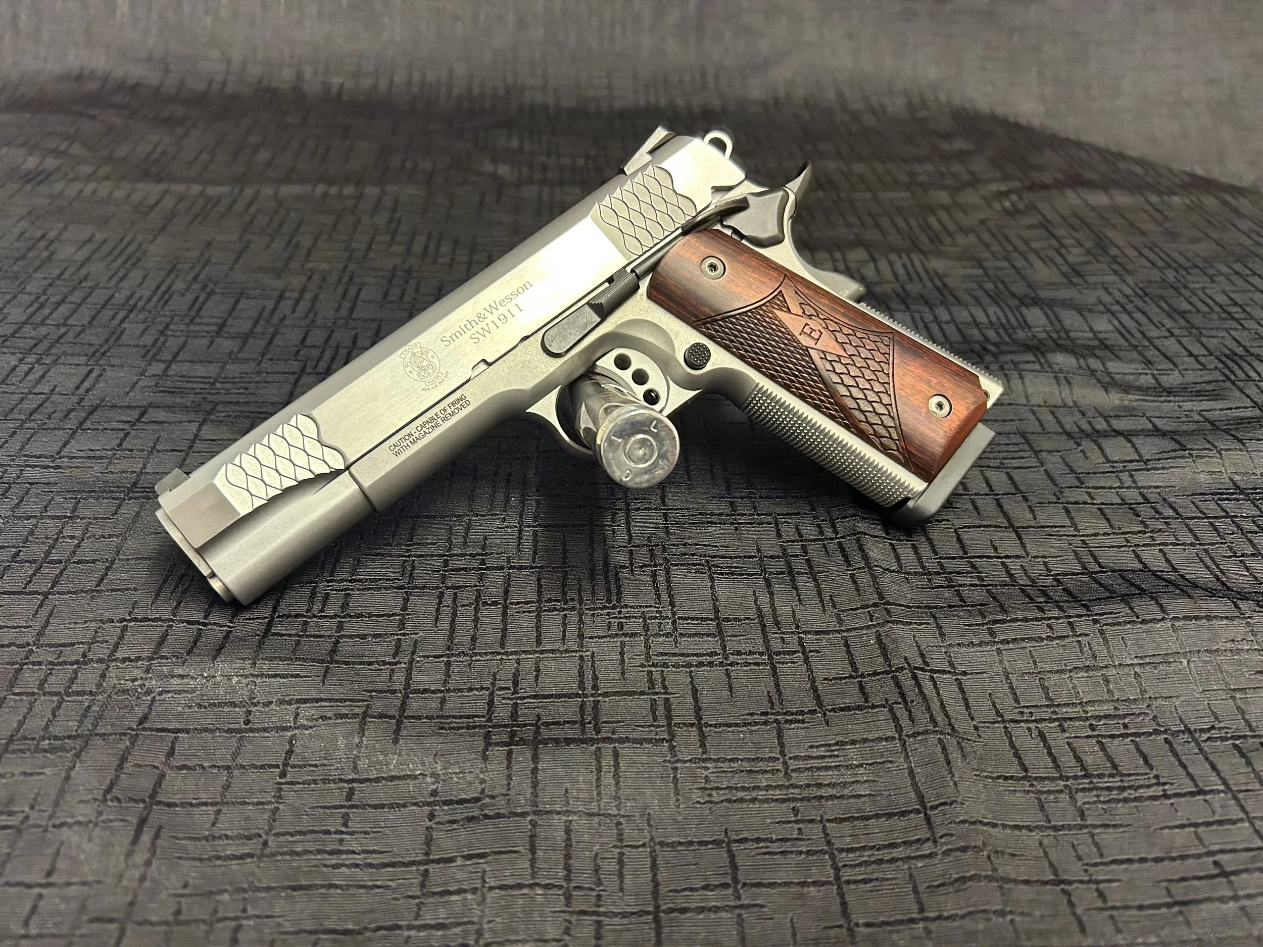S&W 1911 E-Series.jpeg