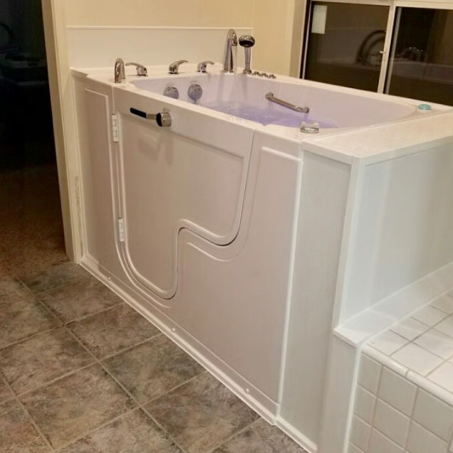 accessible door tub.png