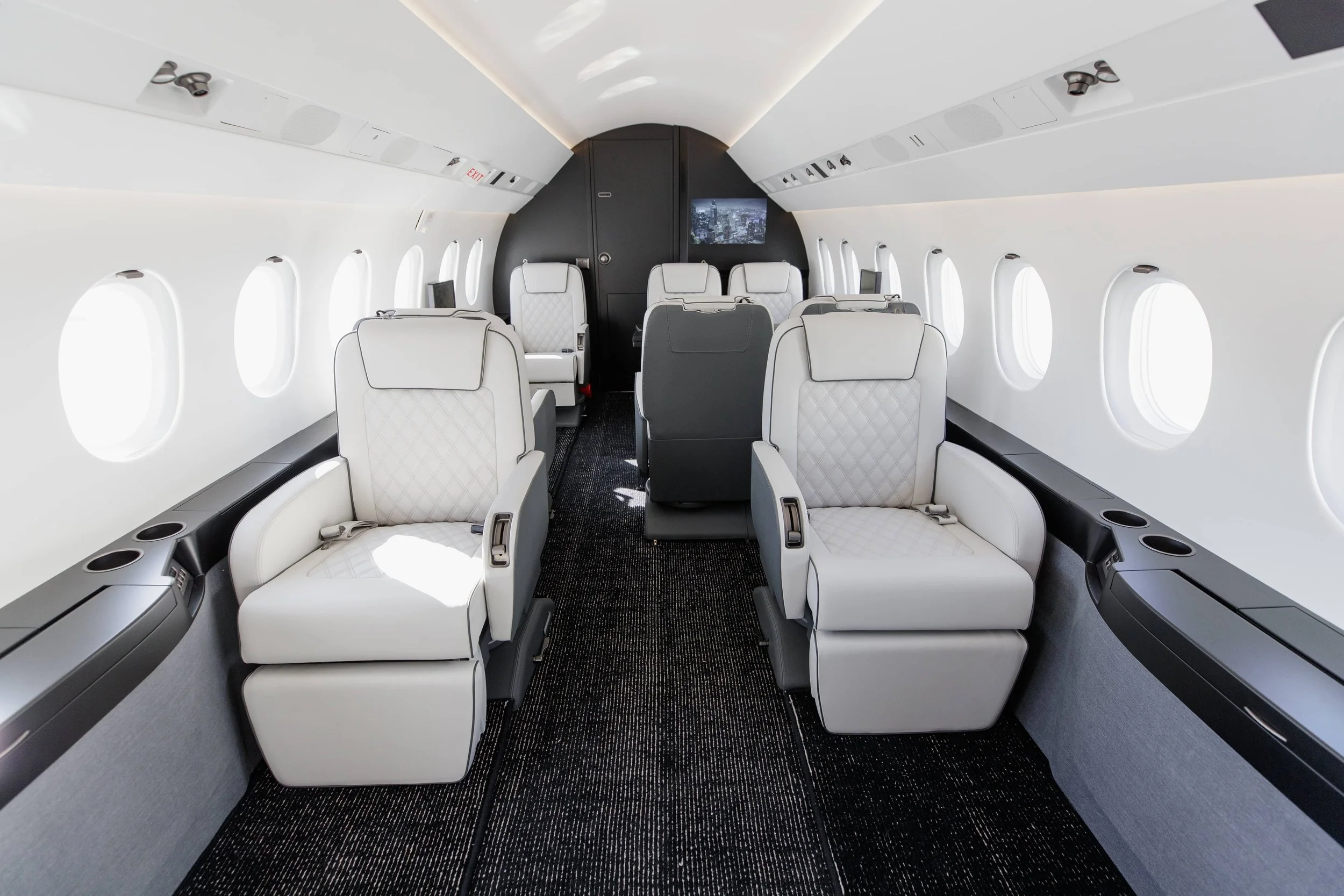 Dassault Falcon 2000LX