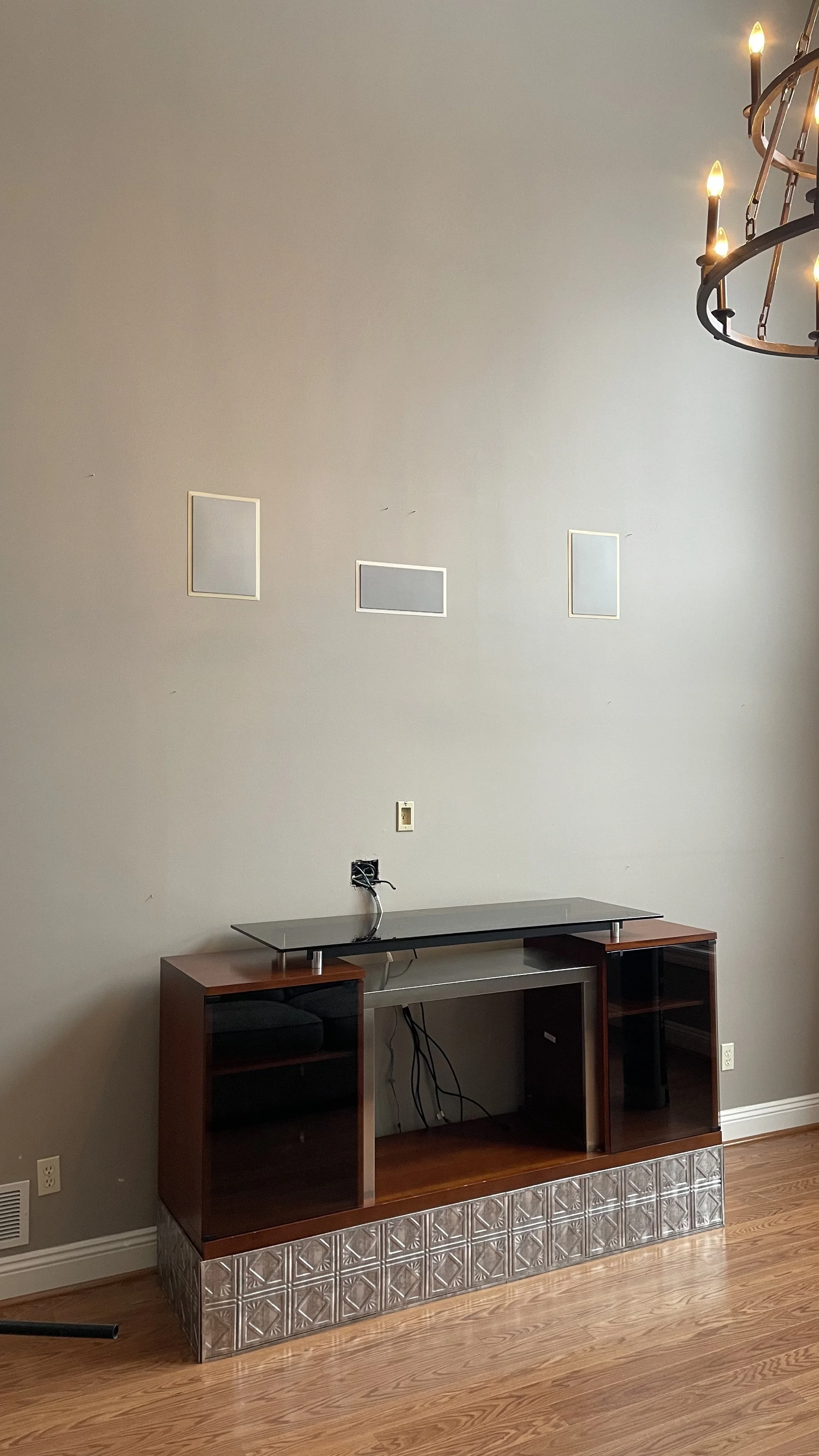 Avon Lake Fireplace Before3.jpeg