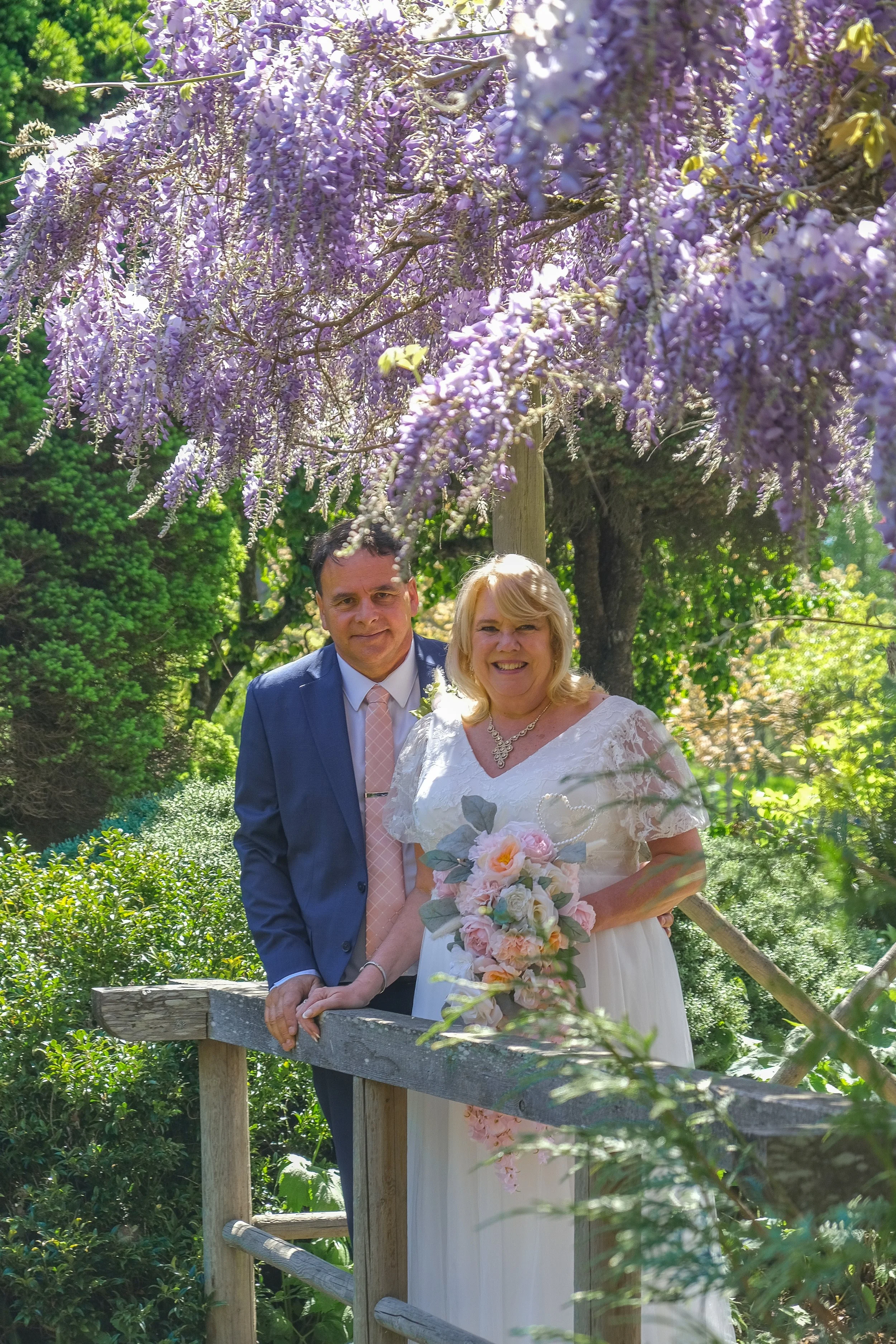 S and B Gorge Pavilion Wedding