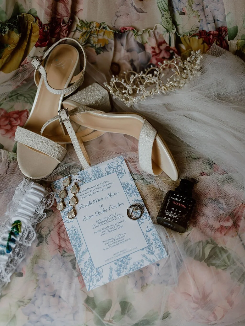 Introducing Mr. & Mrs. Carden! 🤍✨💍
Rain couldn’t stop the sweetest day — SarahAnn & Evan said “I do” at their church and celebrated their forever surrounded by love. 🤍
Vendors!
Venue | @springroad.church & @bu