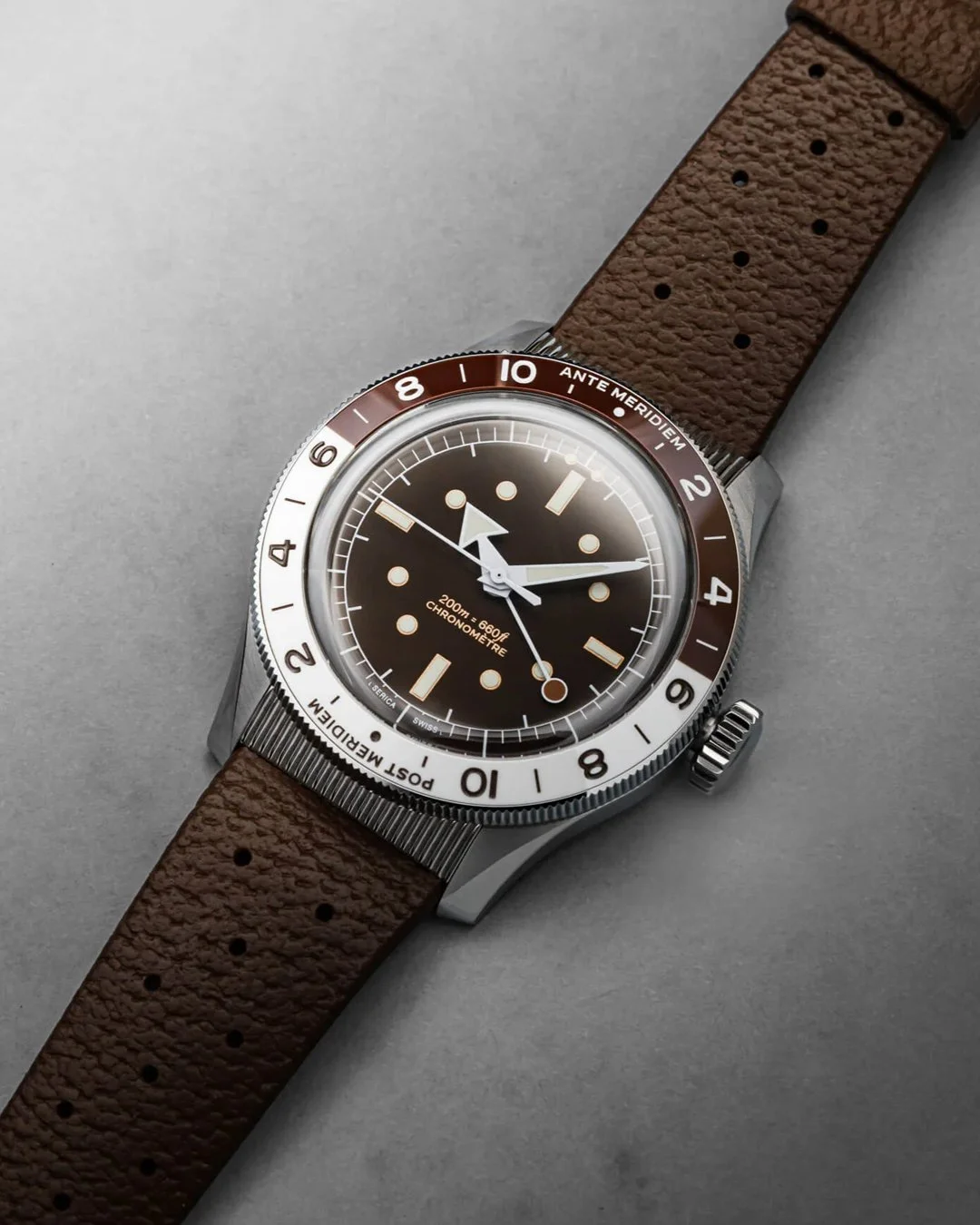 Serica Ref. 8315-2 GMT Desert Red