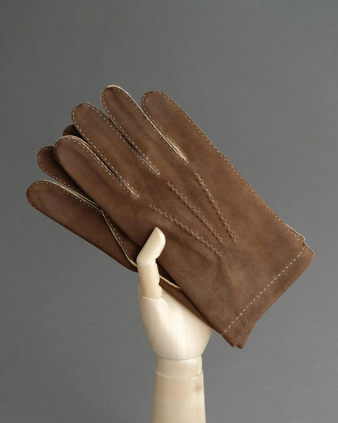 Thomas Riemer Gloves Gentlemen's Hand Sewn Unlined Gloves from Brown Doeskin