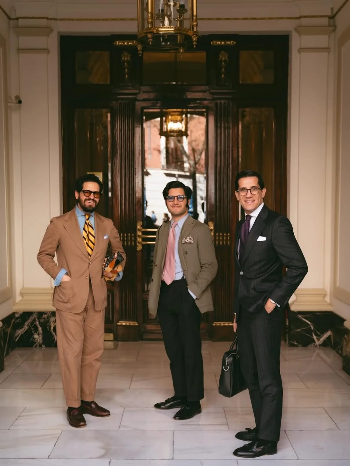 ⭐️ Monday Outfit Inspo - Spring Tailoring

Which look is your favorite?
.
.
.
.
.
#menswear&nbsp;#classicmenswear&nbsp;#menstyle&nbsp;#timelessstyle&nbsp;#casualmenswear&nbsp;timelessclothing&nbsp;casualstyle&nbsp;americancasual