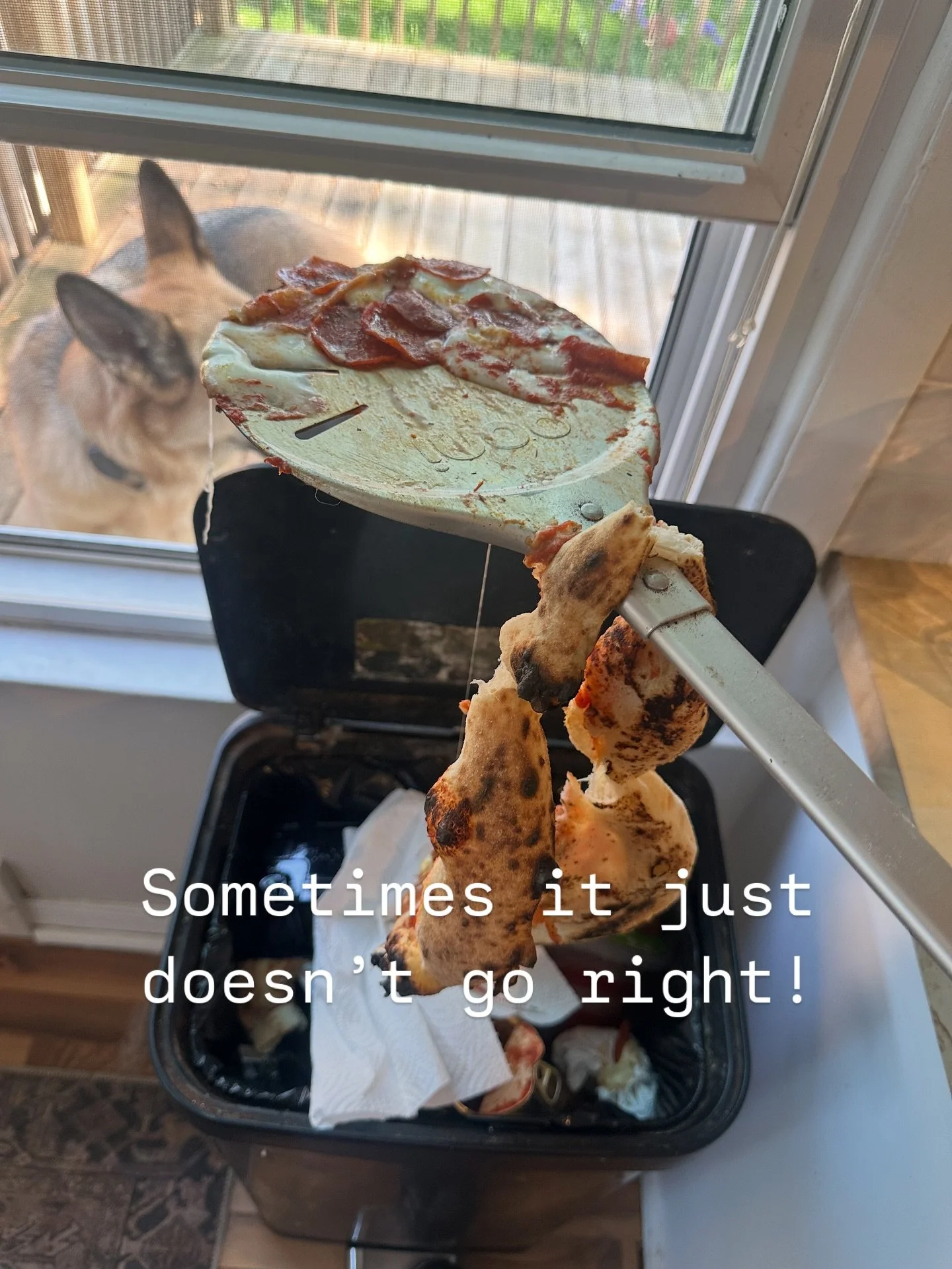 I don&rsquo;t often have pizza disasters but they always manage to happen at home! I don&rsquo;t think I could do this again if I tried.