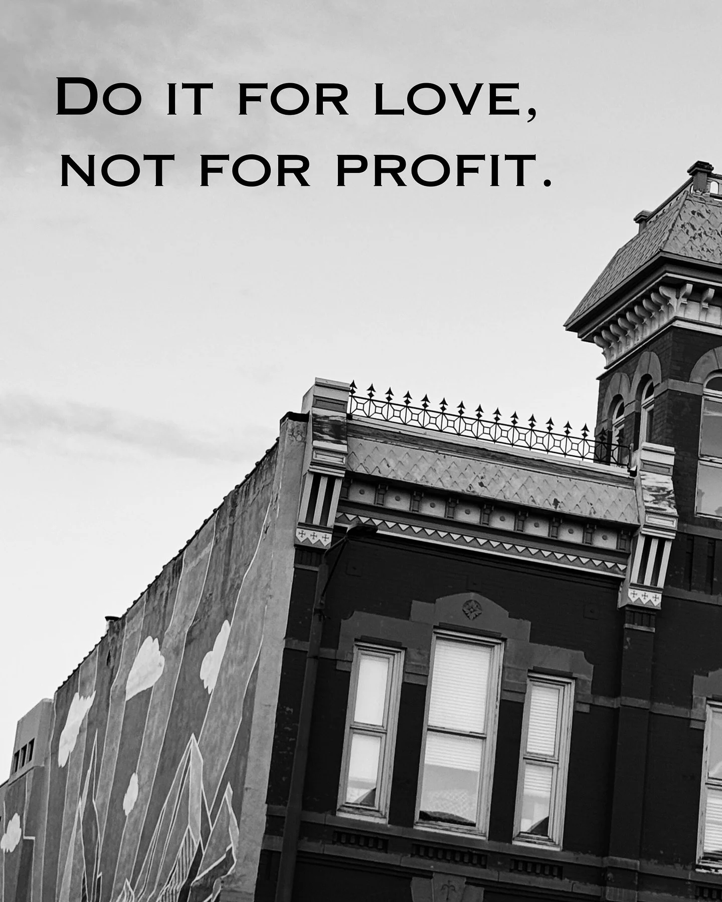 As a business owner and MBA student, this is a hard concept for me to grasp. In business, everything is about profit! Though, my New Moon tarot reading this evening says otherwise. A few things I learned in my reading this evening:

✨To have sound pe