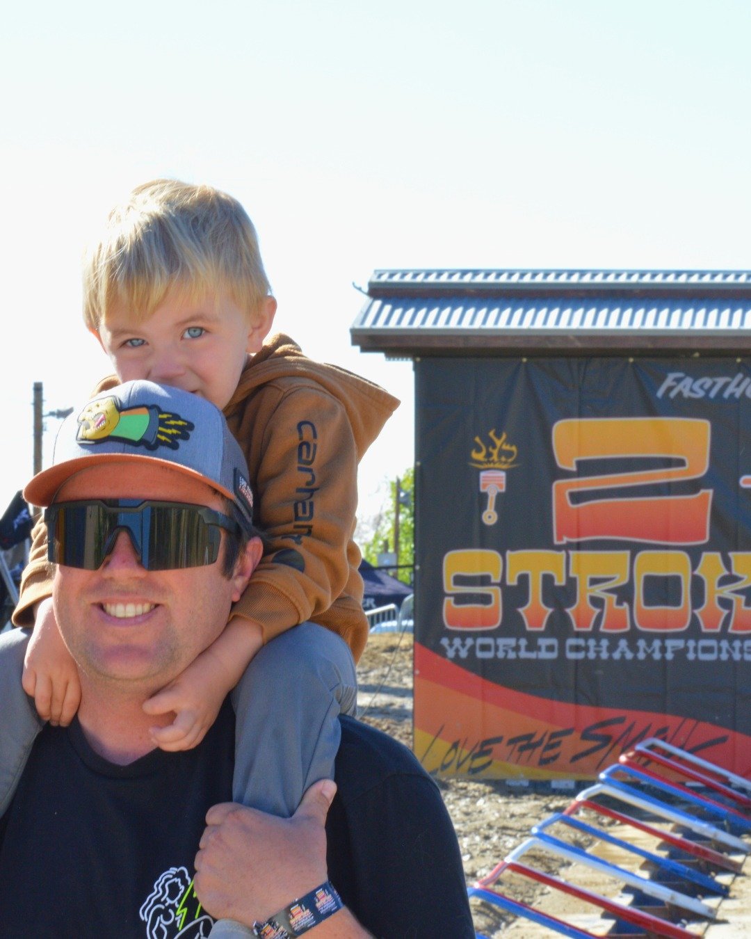 From the track to the bleachers, it’s the families that make Glen Helen feel like home. 🏁❤️ Nothing better than sharing the 2-Stroke Championship with the next generation of riders.
Thank you to everyone who brought their little ones out to e