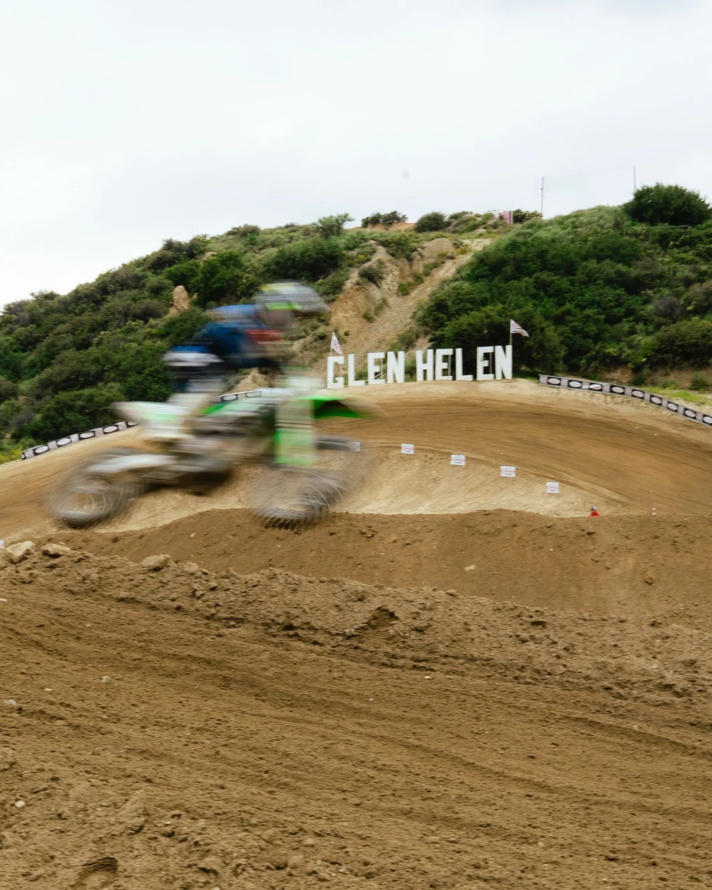 Speed. Style. Grit.
MotoFest brought the heat, the whips, and the wide-open throttle. From Glen Helen’s iconic hills to the final jump, every moment was pure moto mayhem.
#MotoFest2025
#GlenHelenRaceway
#RideGlenHelen
#DirtDontLie
#MotoVi