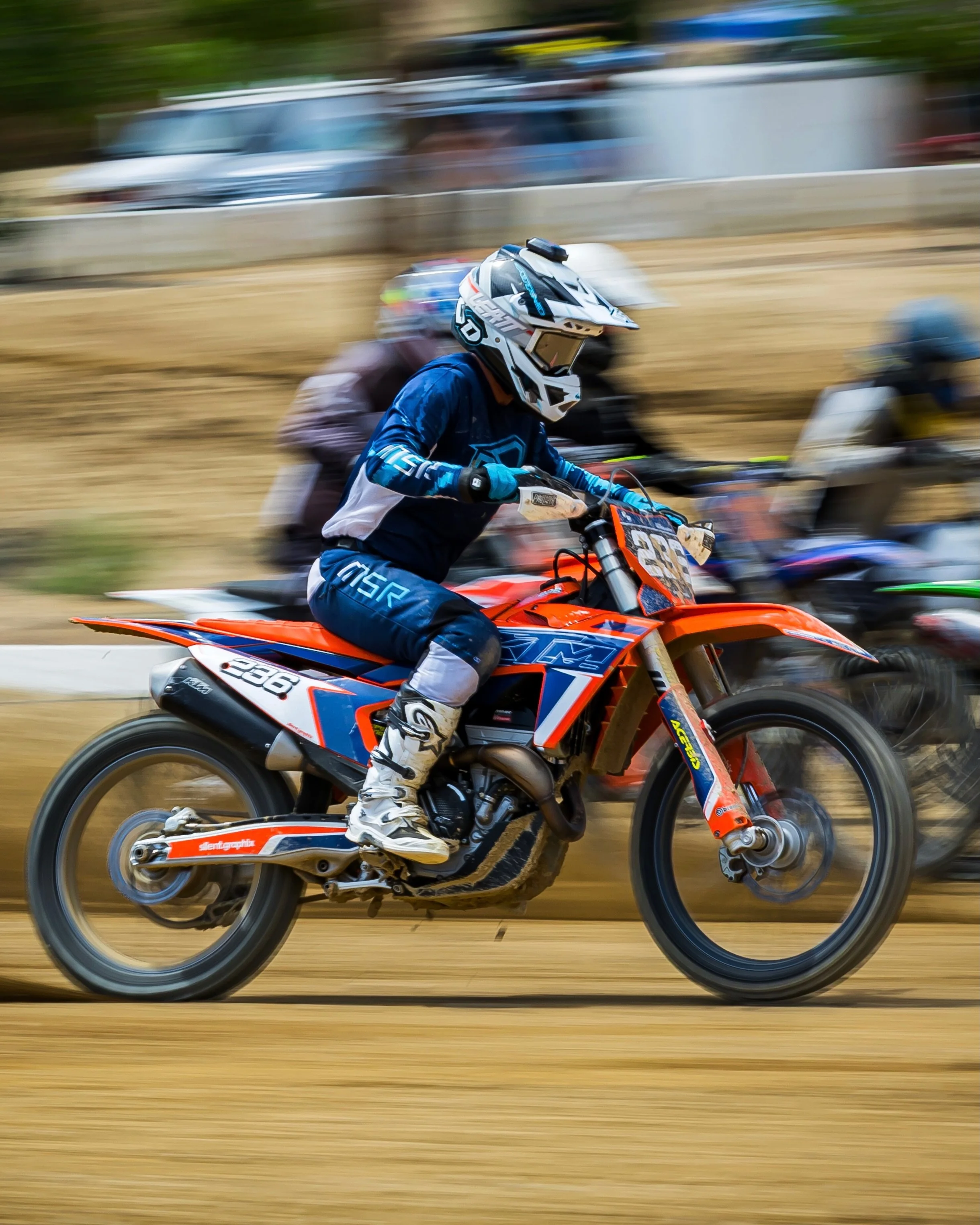 WHAT PLACE DID YOU FINISH IN YOUR CLASS TODAY!?
Let us know in the comments&hellip;🏁👇

Saturday MX at was EPIC today! From first-time racers and weekend warriors to seasoned vets, we had an incredible turnout and a full day of great racing in the w